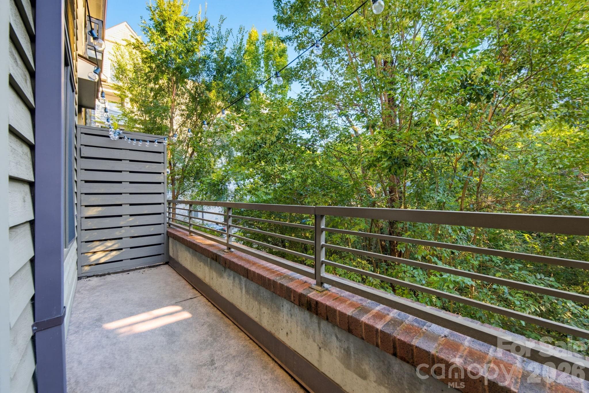 Condominium at 317 E Tremont Avenue, Charlotte, photo 32 of 36