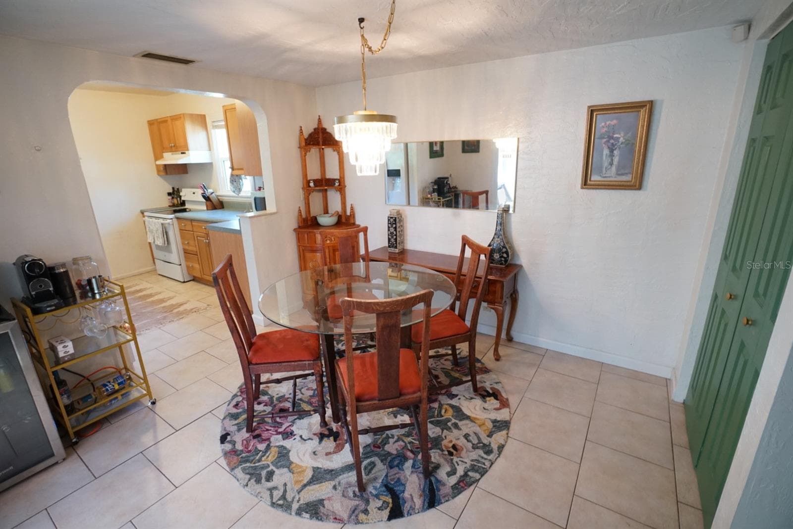 Single Family Residence at 145 NE LINCOLN CIR N, ST PETERSBURG, photo 15 of 51