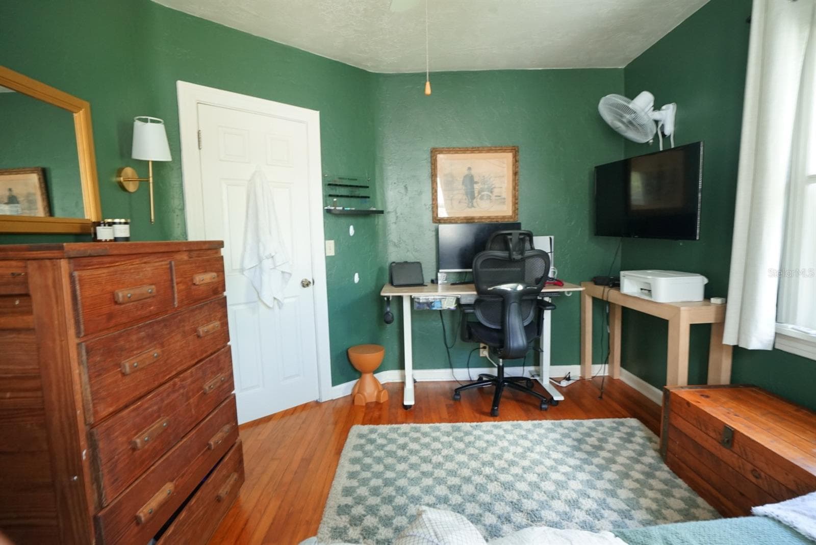 Single Family Residence at 145 NE LINCOLN CIR N, ST PETERSBURG, photo 27 of 51