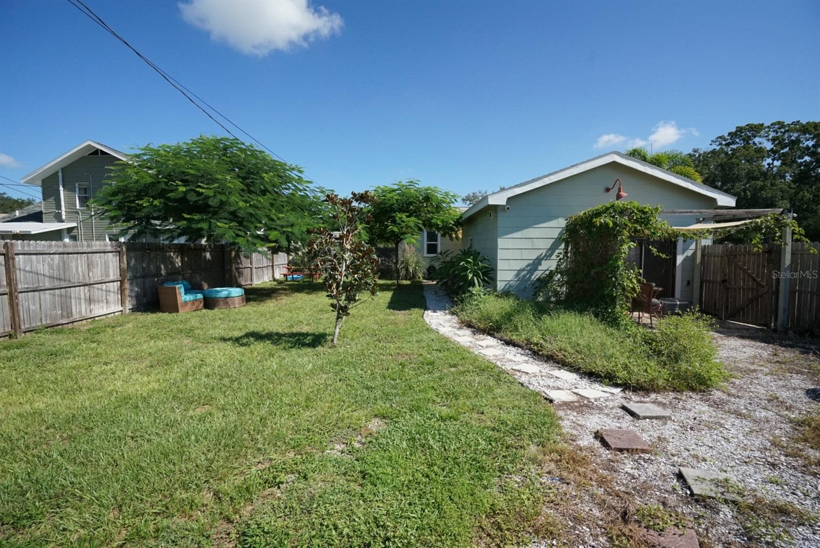 Single Family Residence at 145 NE LINCOLN CIR N, ST PETERSBURG, photo 44 of 51