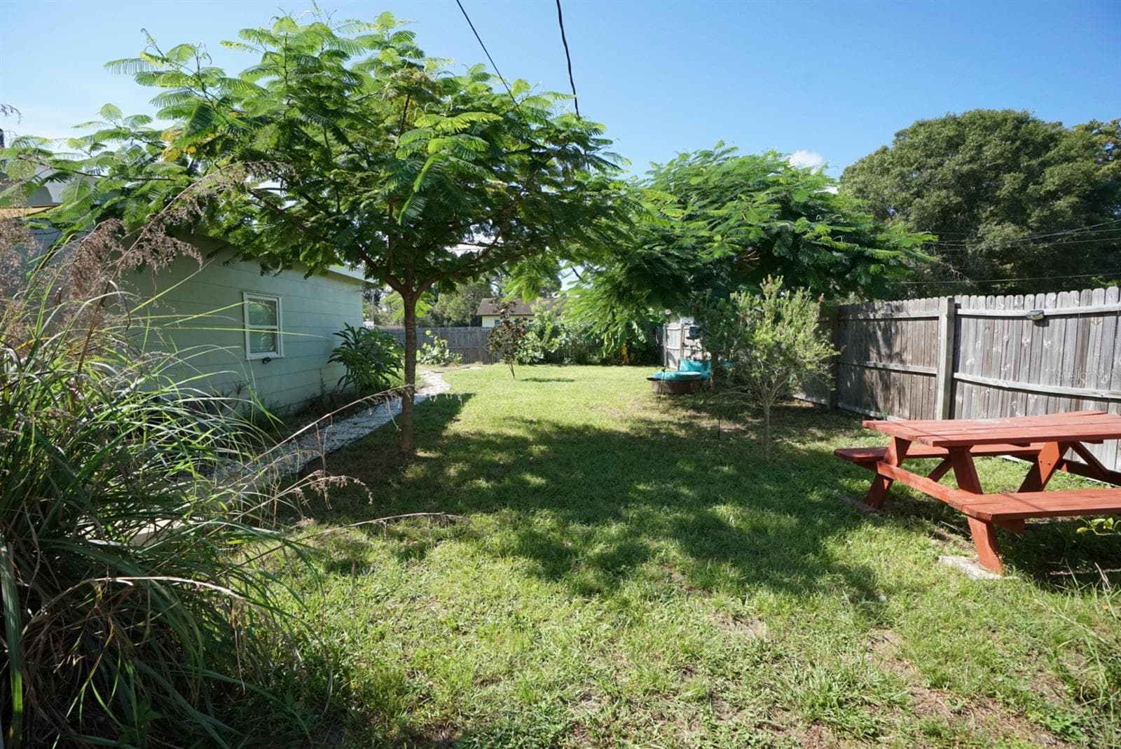 Single Family Residence at 145 NE LINCOLN CIR N, ST PETERSBURG, photo 46 of 51