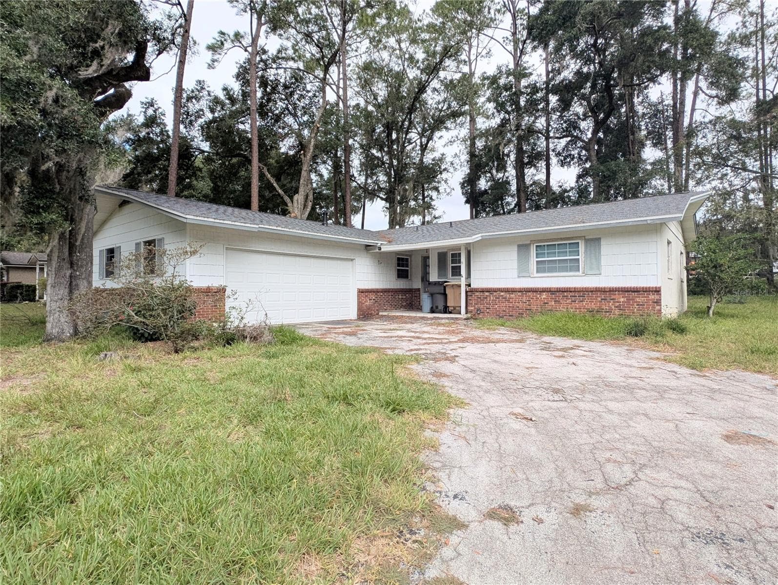 Single Family Residence at 1715 NE 5TH ST, OCALA, photo 2 of 20
