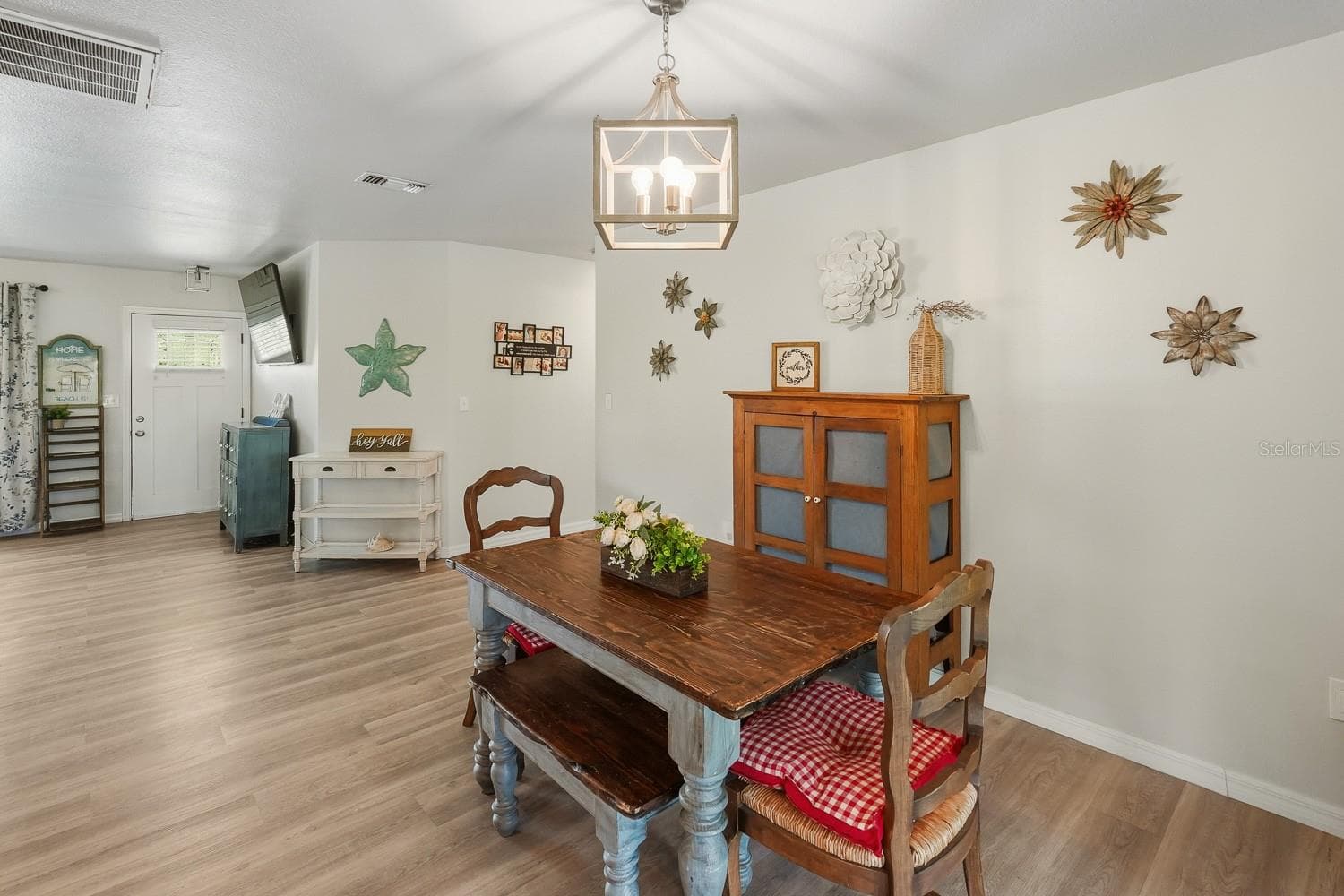 Single Family Residence at 18663 KERRVILLE CIR, PORT CHARLOTTE, photo 16 of 49