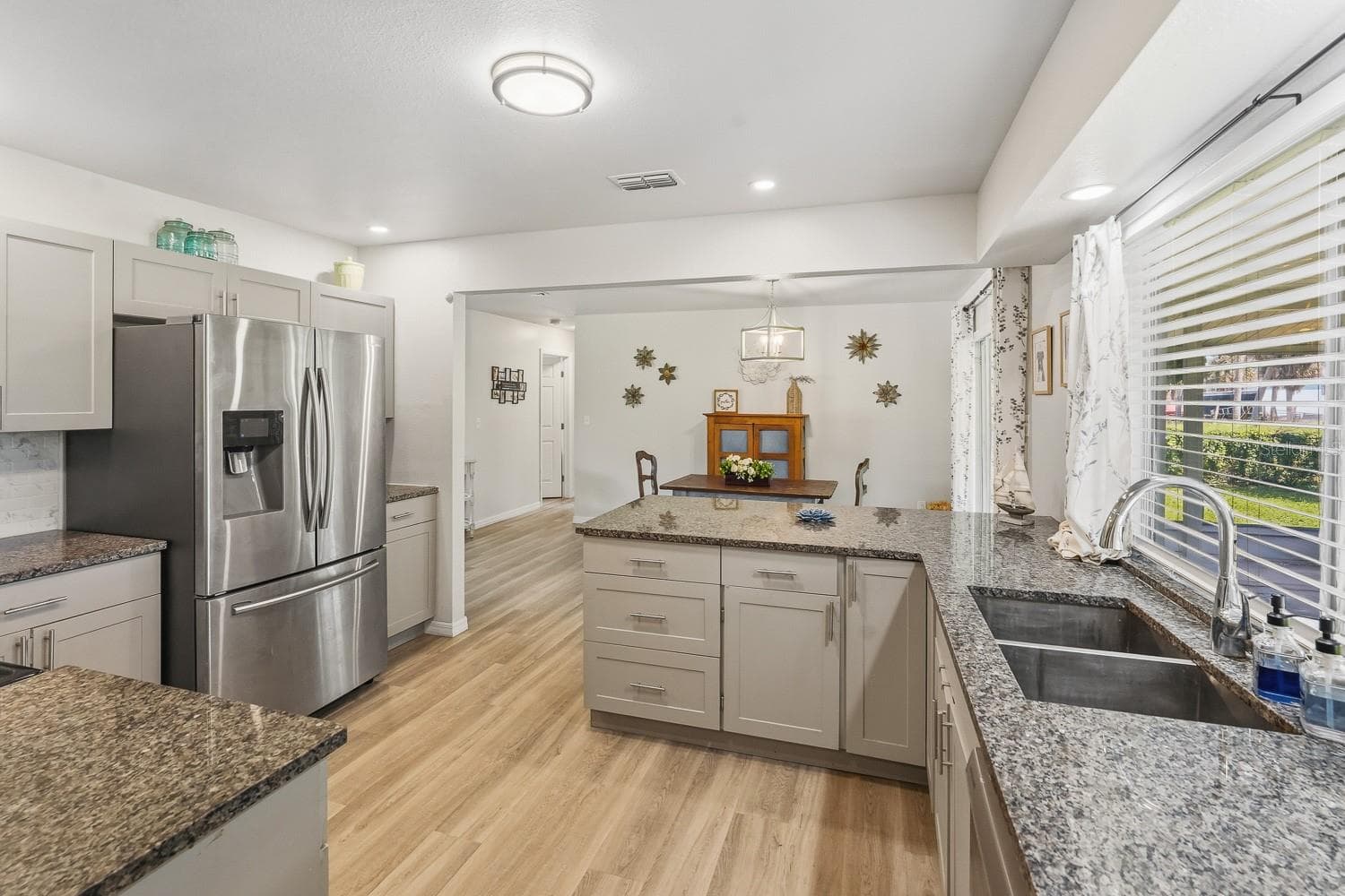 Single Family Residence at 18663 KERRVILLE CIR, PORT CHARLOTTE, photo 25 of 49