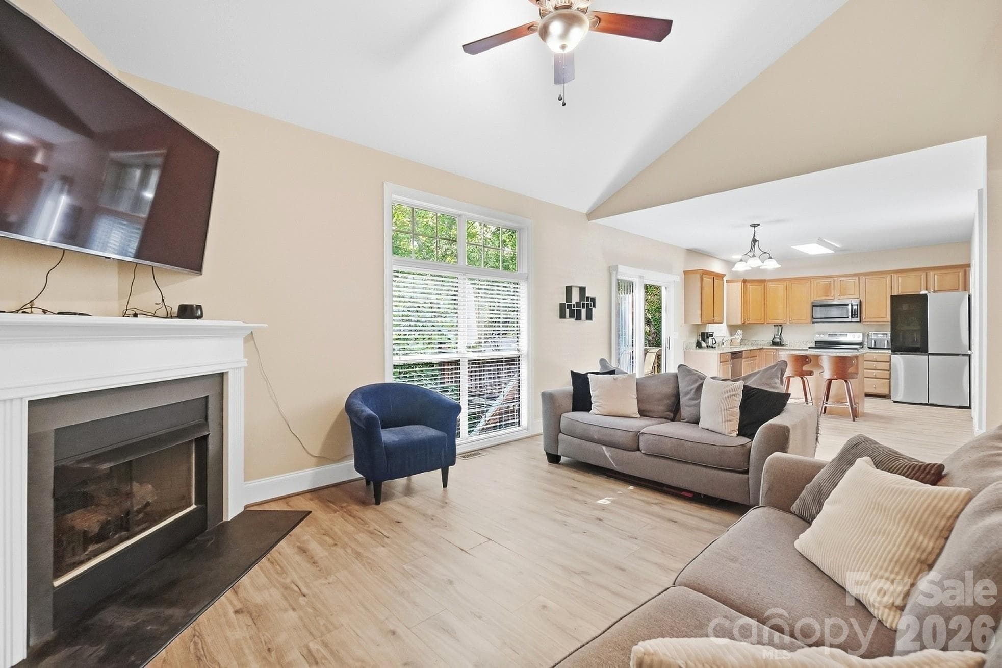 Single Family Residence at 14010 Wild Elm Road, Charlotte, photo 2 of 40