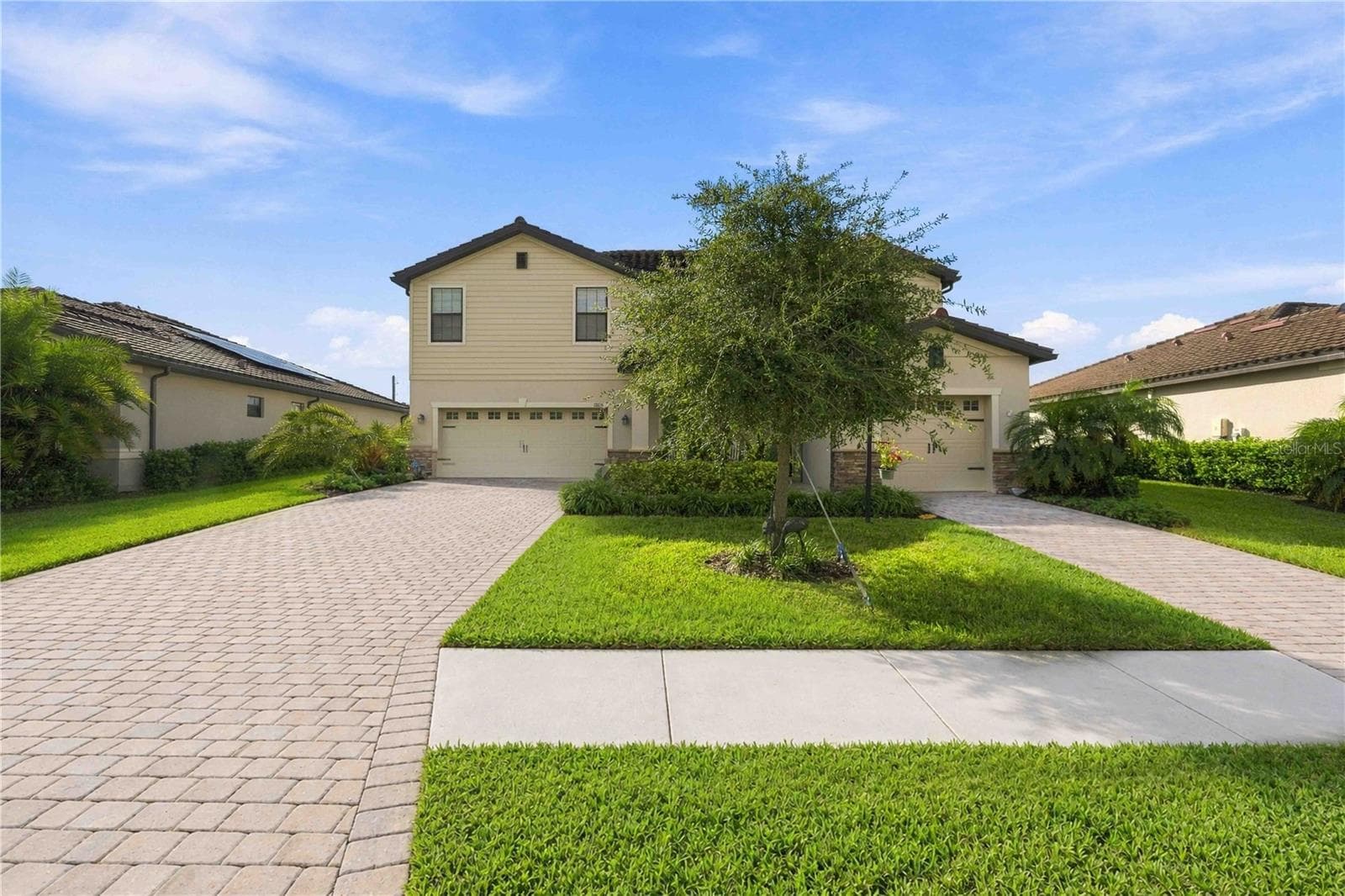 Single Family Residence at 17635 POLO TRL, BRADENTON, photo 3 of 77