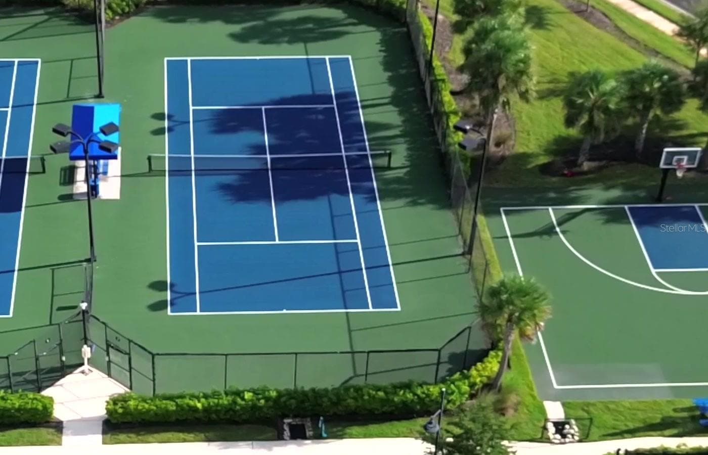 Polo Run tennis and basketball courts - 17635 POLO TRL, BRADENTON