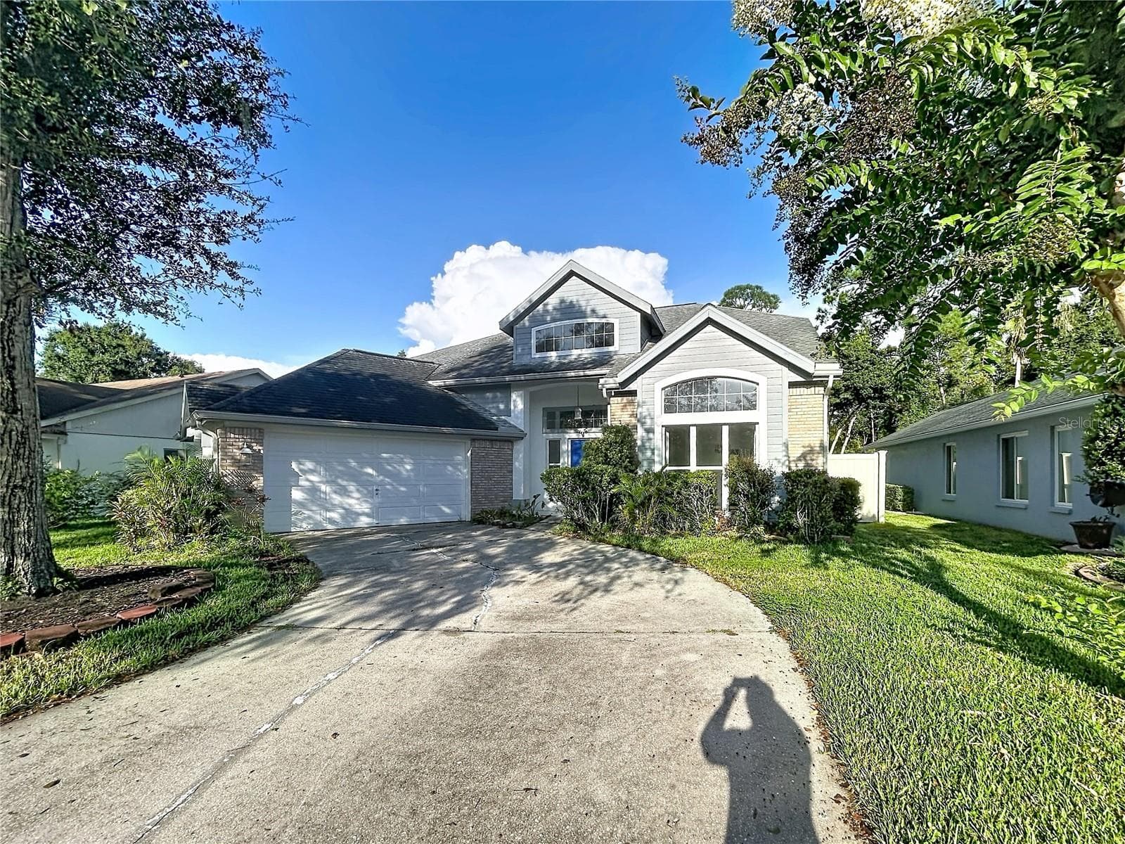 Single Family Residence at 9122 ROCKROSE DR, TAMPA, photo 2 of 32