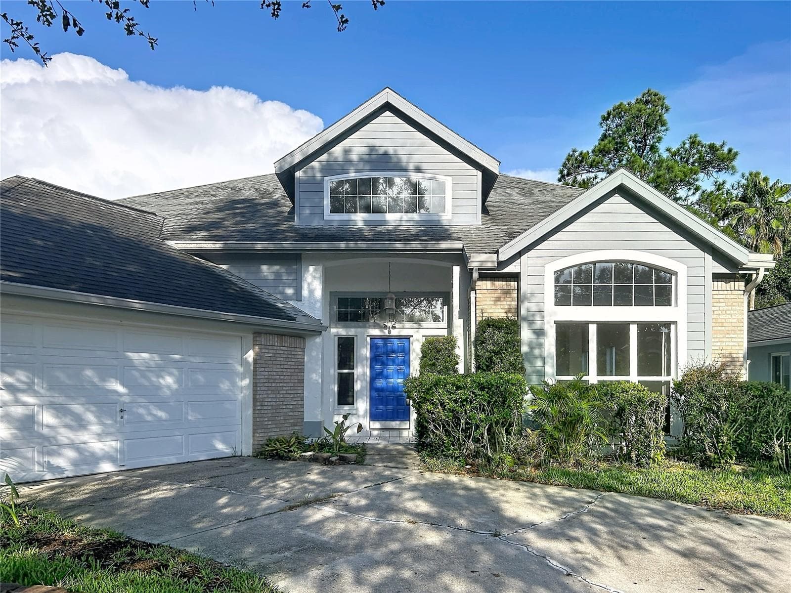 Single Family Residence at 9122 ROCKROSE DR, TAMPA, photo 4 of 32