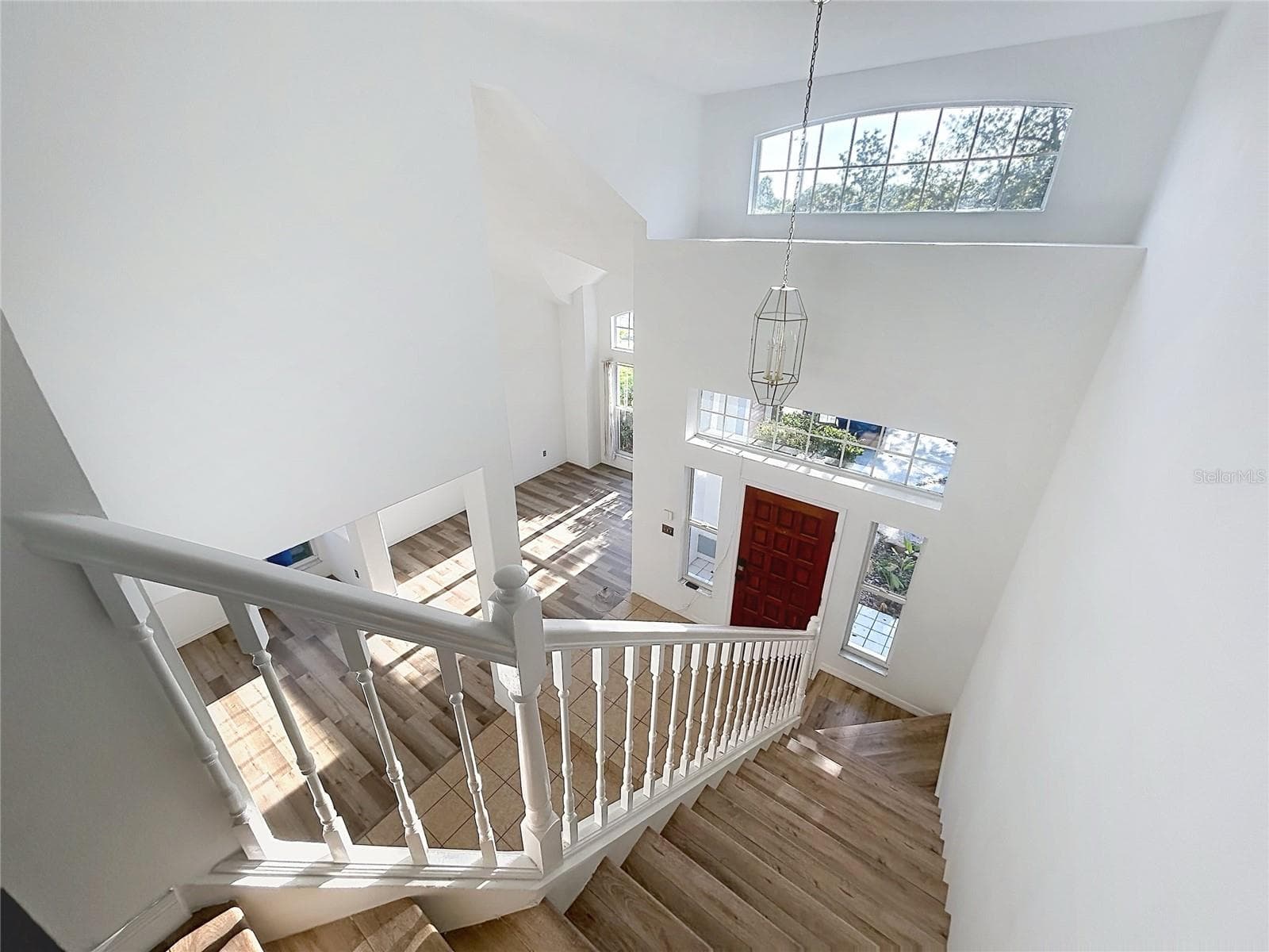 Single Family Residence at 9122 ROCKROSE DR, TAMPA, photo 18 of 32