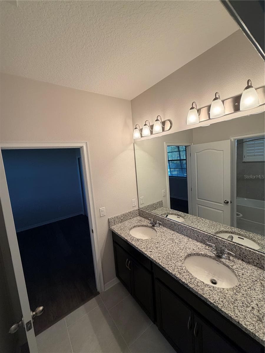 Single Family Residence at 13183 WOODFORD ST, ORLANDO, photo 26 of 37