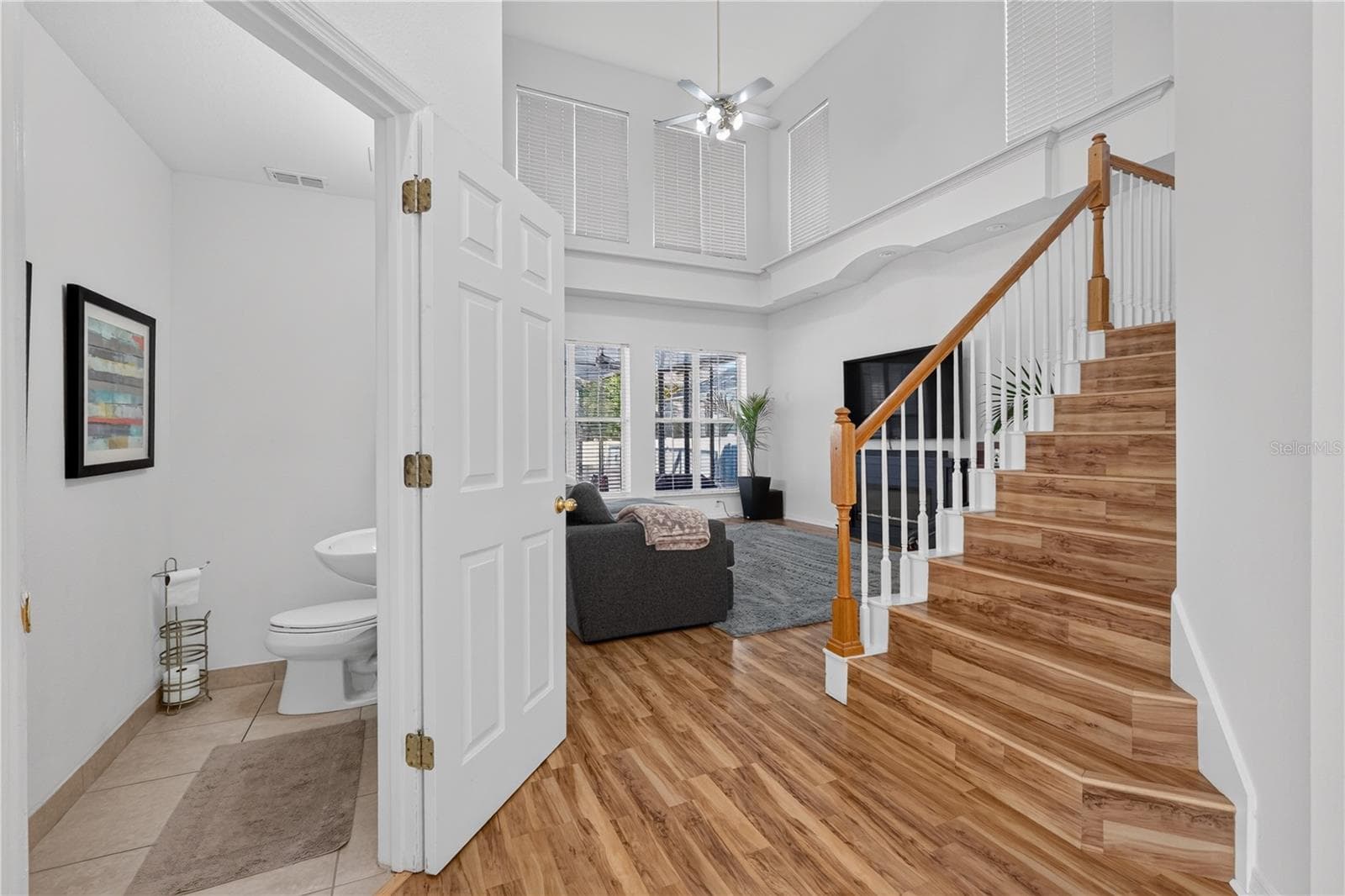 Single Family Residence at 902 WATERSIDE DR, CELEBRATION, photo 8 of 52