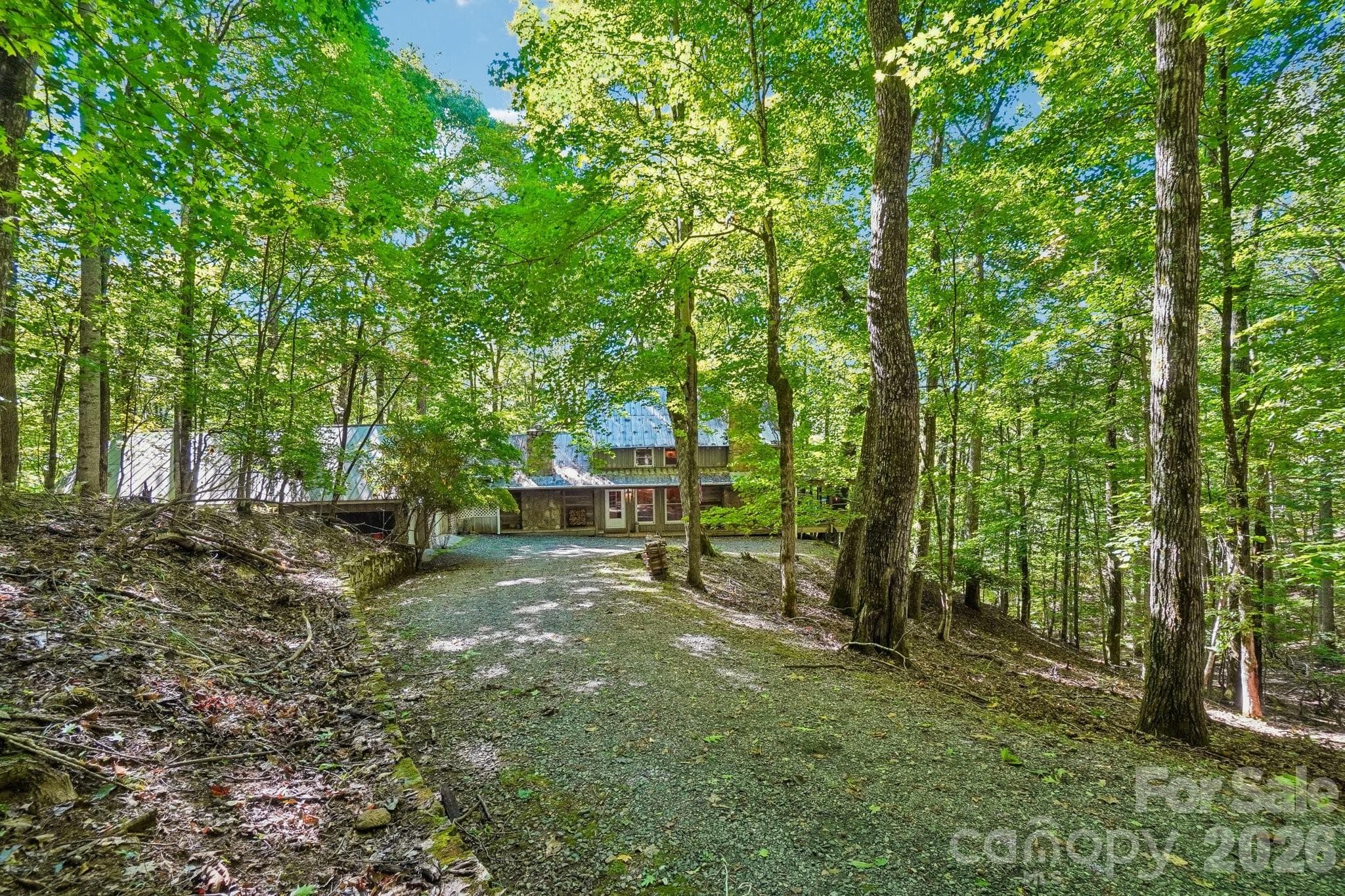 624 Fox Den Road