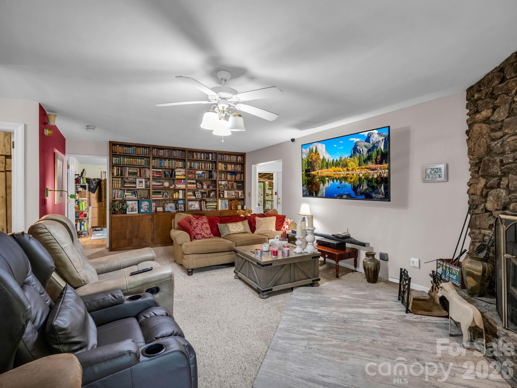 Living Room - 48 Roberts Cove Road, Weaverville