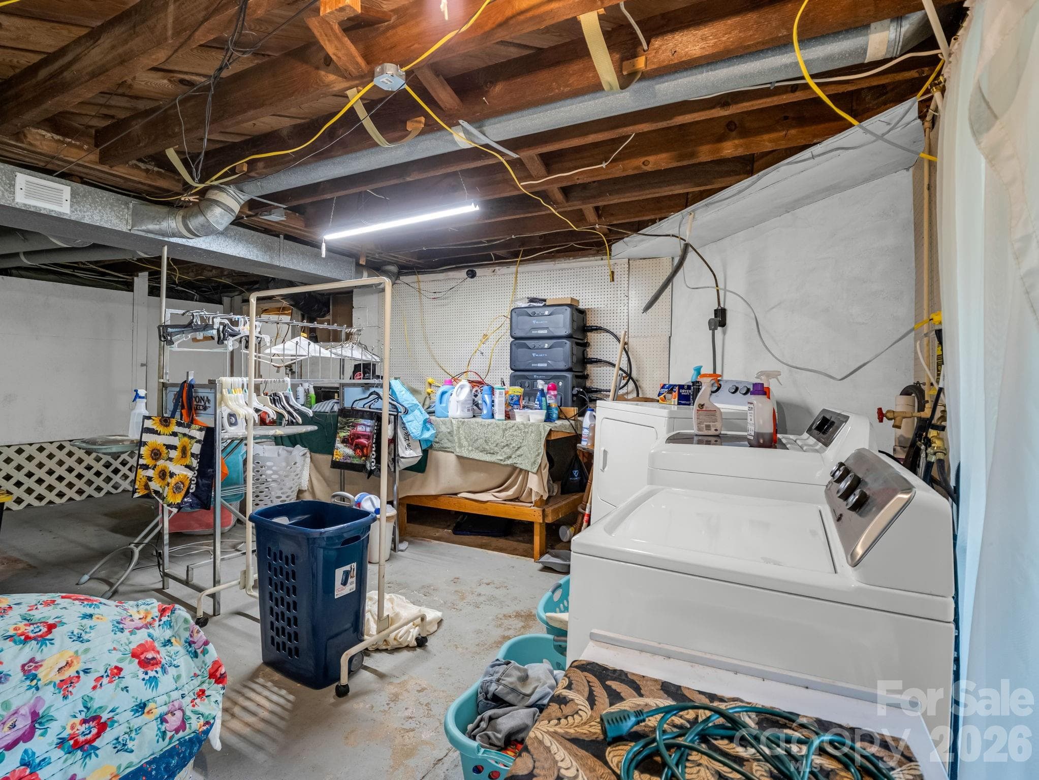 Bassement - 48 Roberts Cove Road, Weaverville