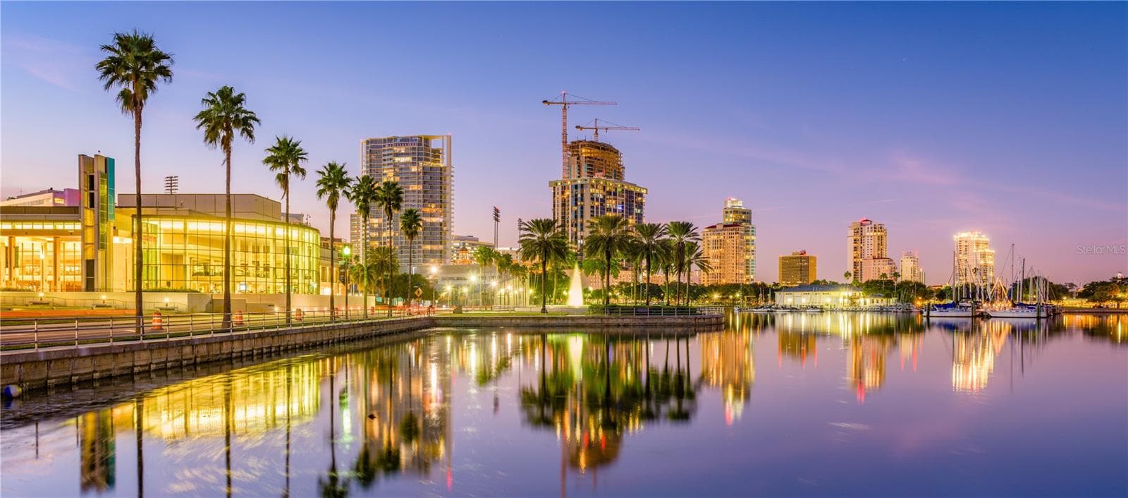 NEARBY: Downtown St. Petersburg offers waterfront parks, restaurants, museums, shopping and entertainment. - 8514 93RD AVE, SEMINOLE