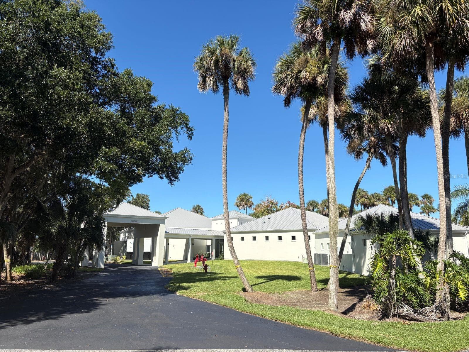 Newly renovated clubhouse - 809 STARBOARD AVE, EDGEWATER