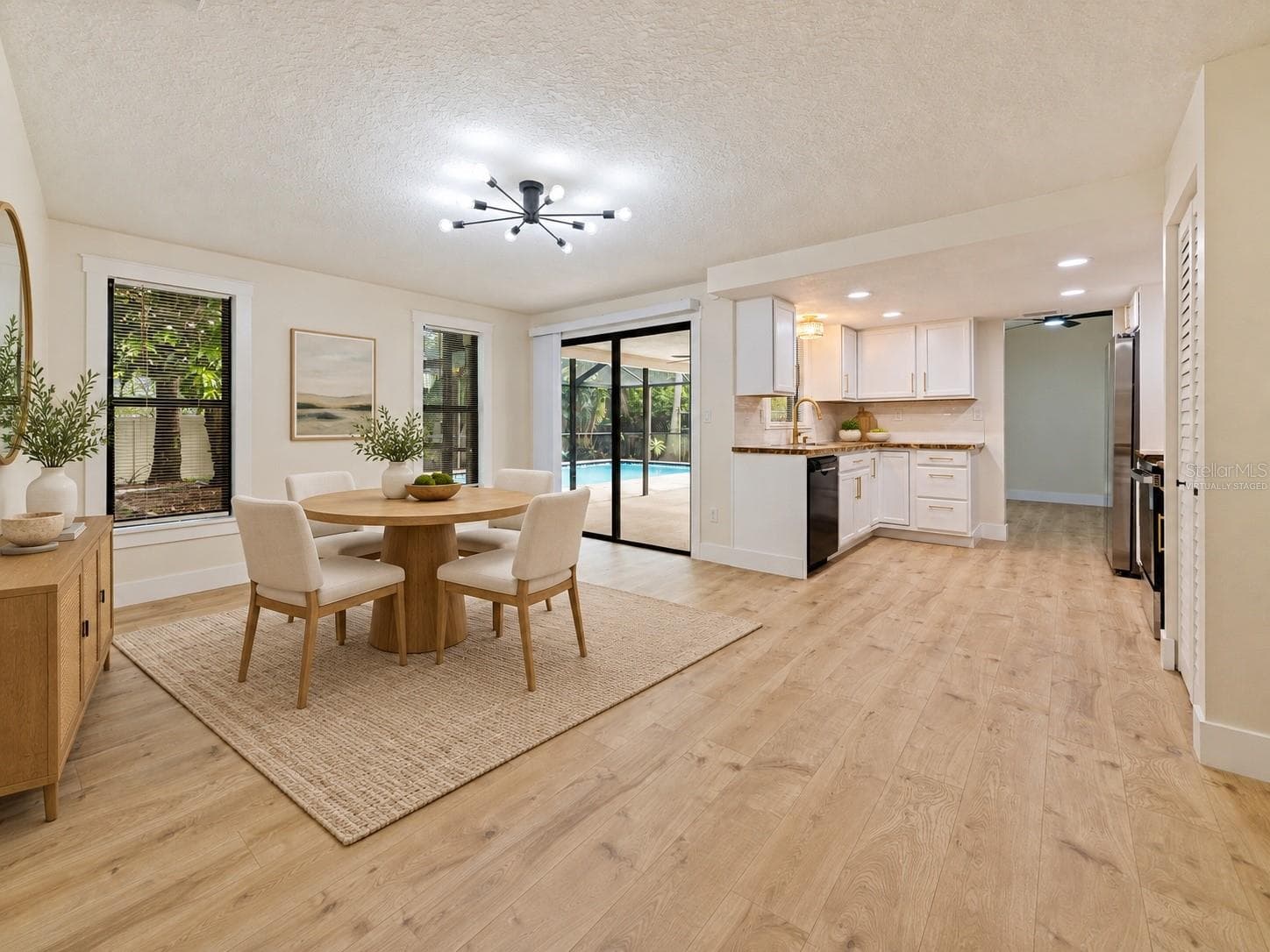 Virtually Staged Image - 1671 CASTLEWOOD LN, PALM HARBOR