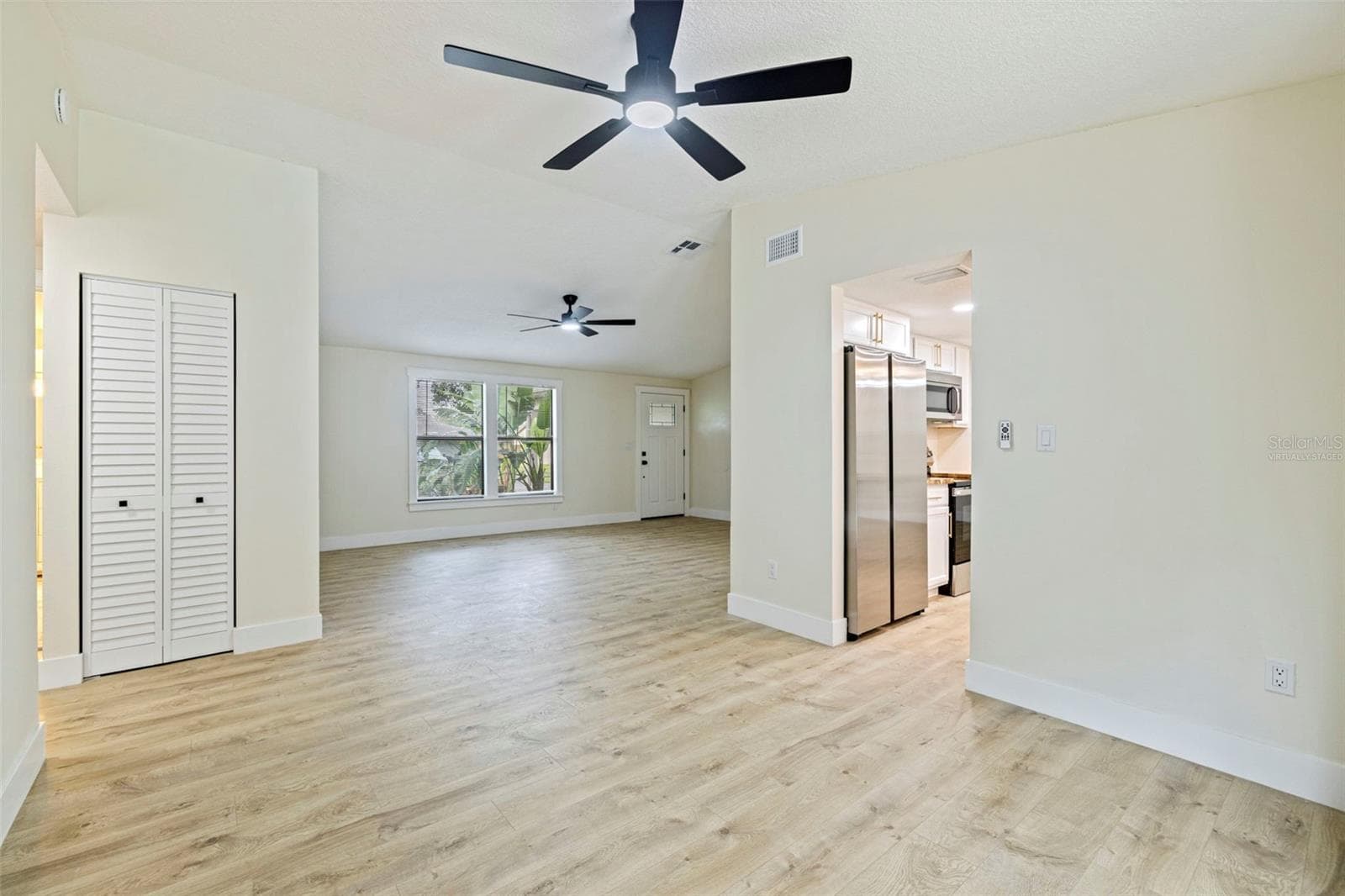 Virtually Staged Image - 1671 CASTLEWOOD LN, PALM HARBOR
