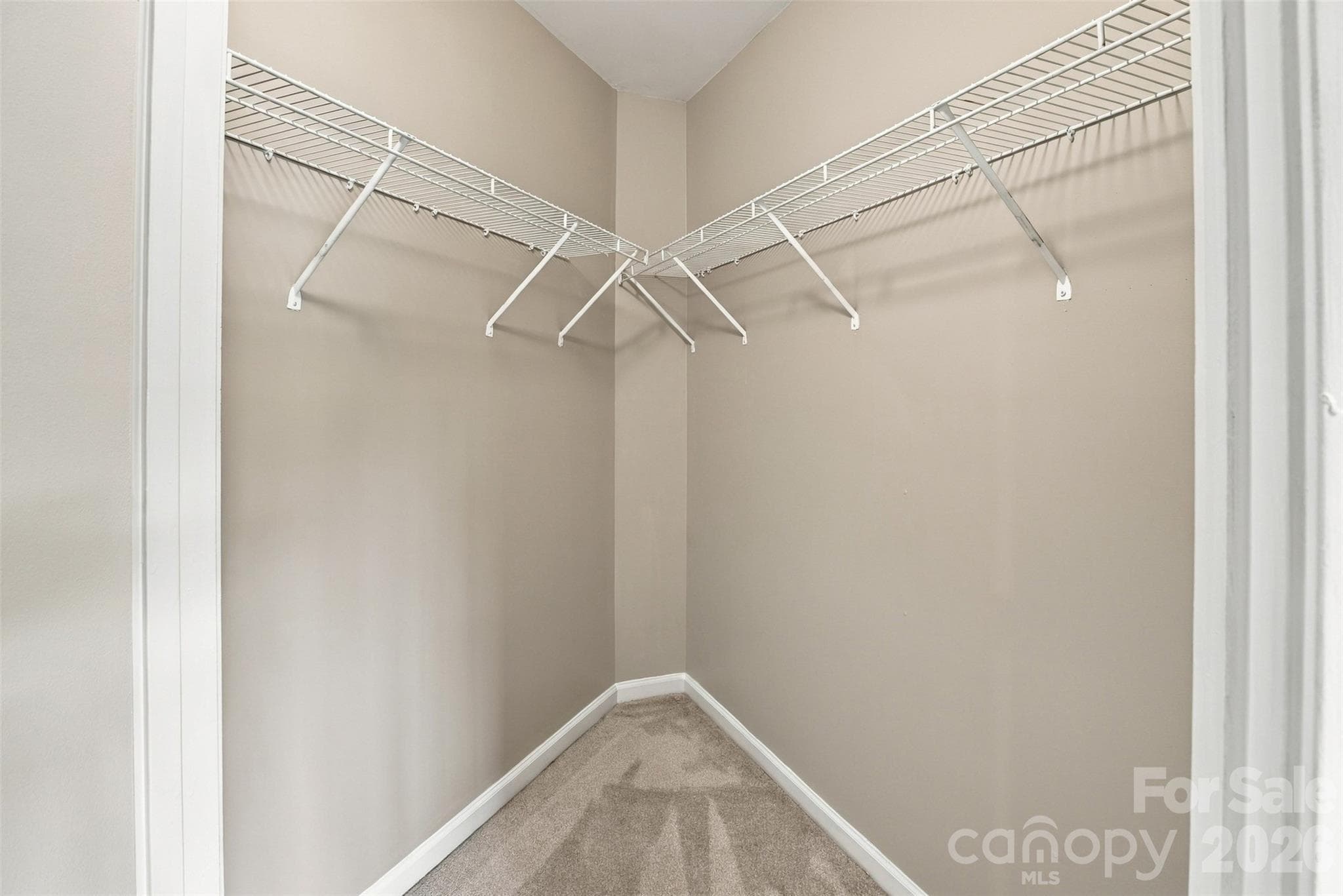 Walk-n Closet - 9709 Campus Walk Lane, Charlotte