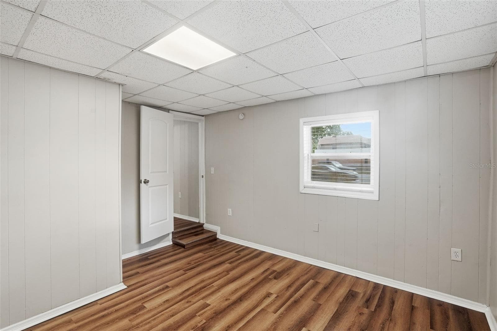 Single Family Residence at 2213 N HIAWASSEE RD, ORLANDO, photo 25 of 31