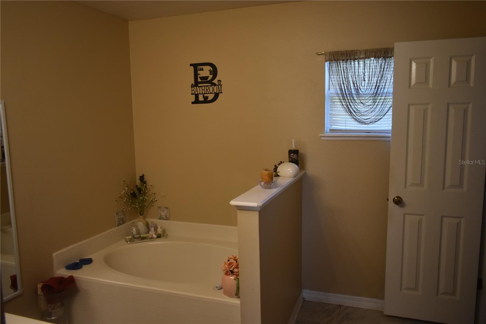 Single Family Residence at 49 BUFFALO GROVE DR, PALM COAST, photo 16 of 28