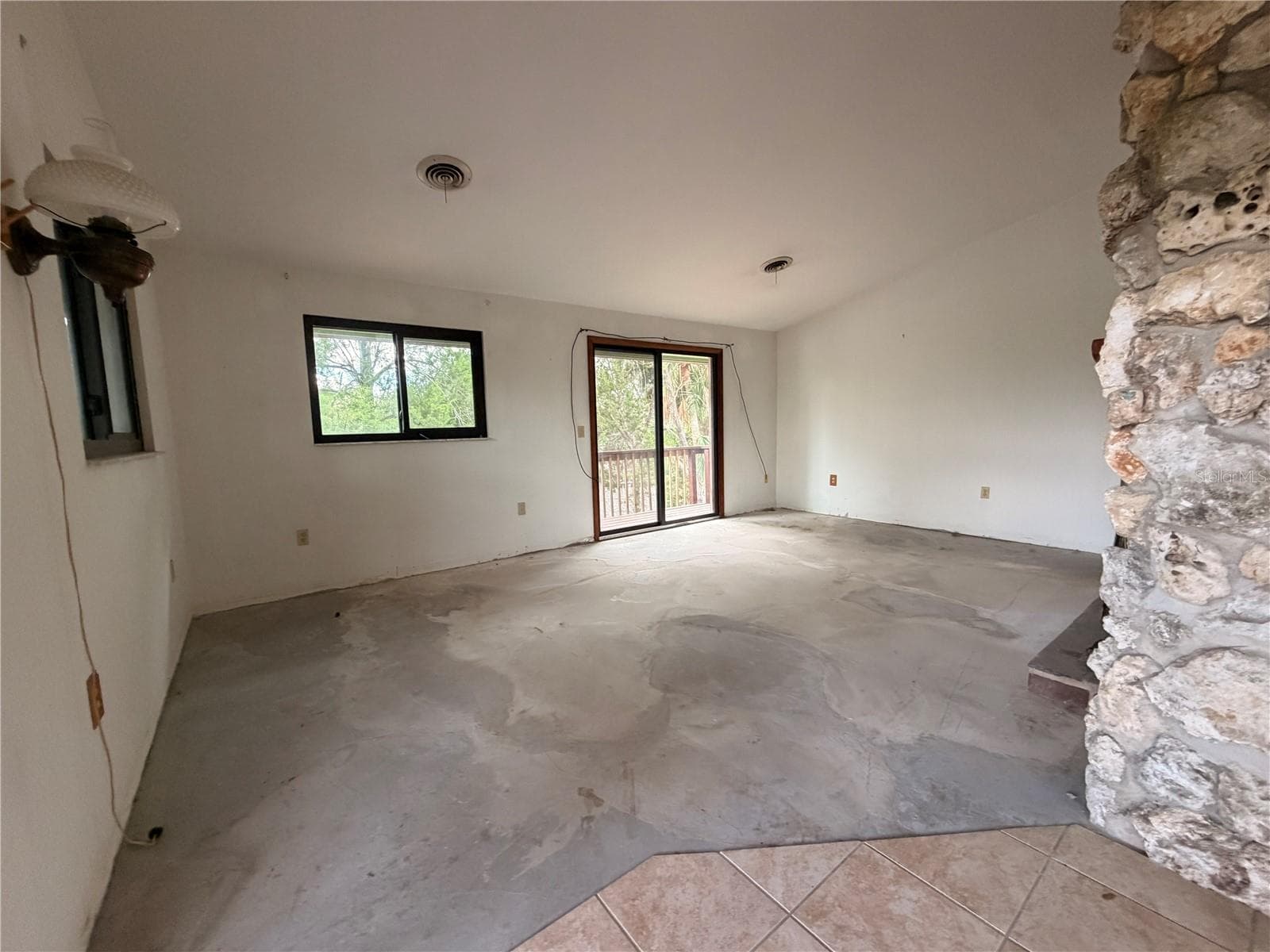 Single Family Residence at 12032 W WATERWOOD DR, CRYSTAL RIVER, photo 14 of 62