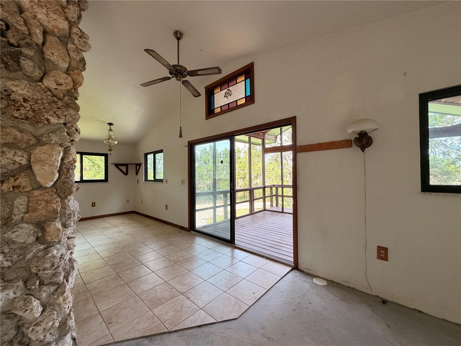 Single Family Residence at 12032 W WATERWOOD DR, CRYSTAL RIVER, photo 18 of 62