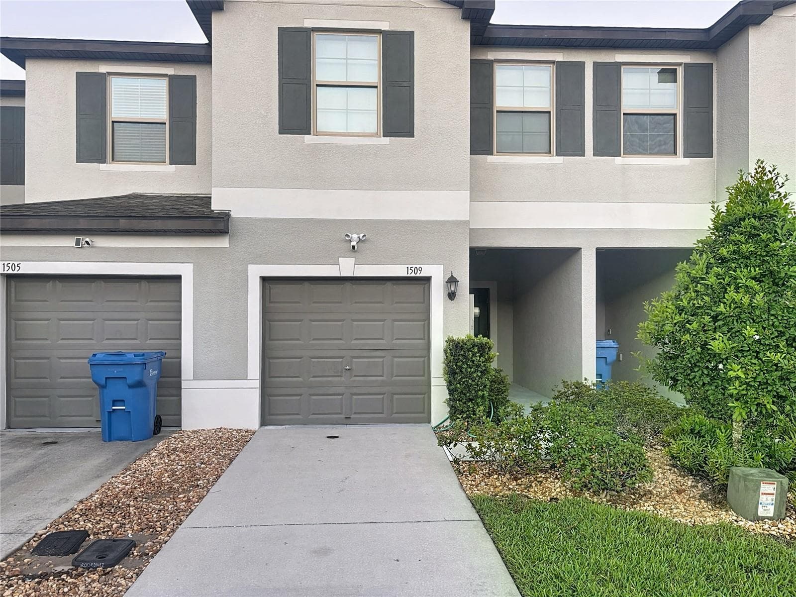Townhouse at 1509 CASSIUS ST, LUTZ, photo 2 of 36