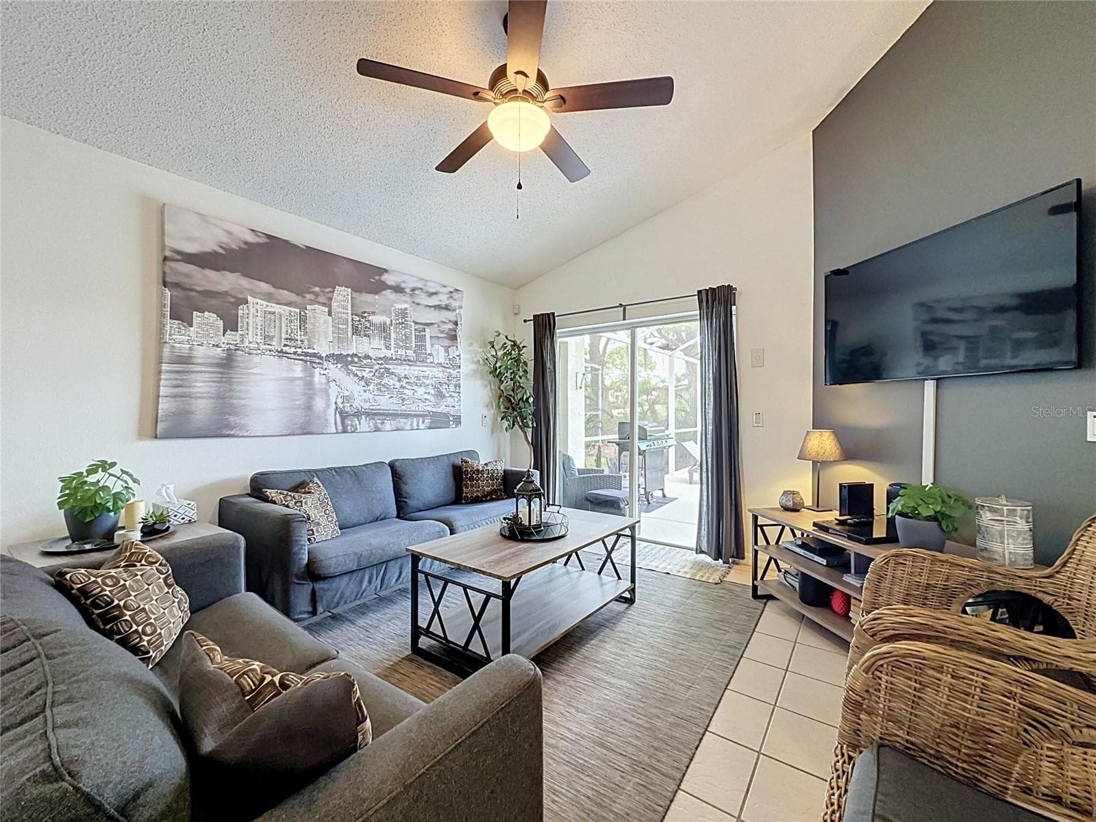 Single Family Residence at 1523 GULF VUE DR, HAINES CITY, photo 11 of 88