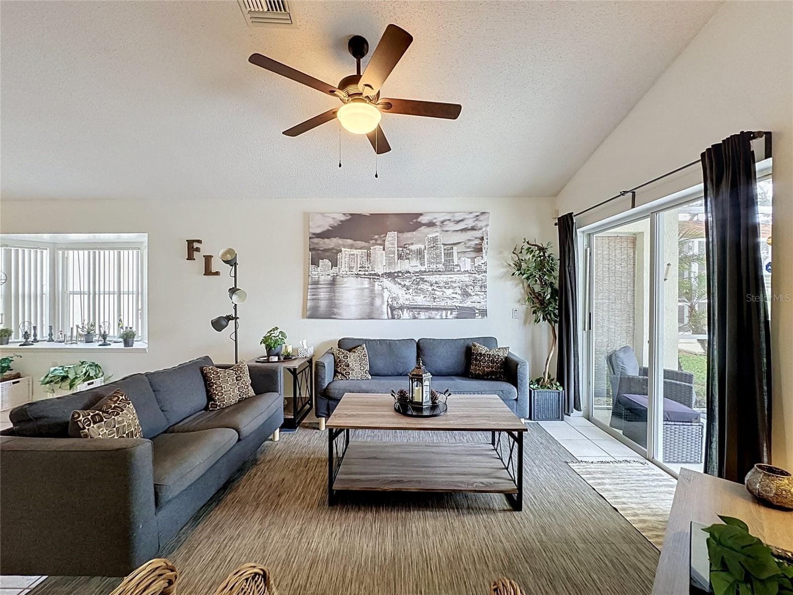 Single Family Residence at 1523 GULF VUE DR, HAINES CITY, photo 12 of 88