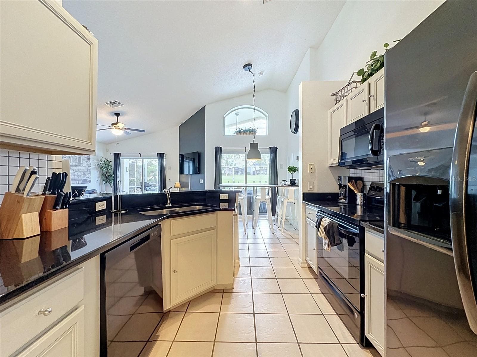 Single Family Residence at 1523 GULF VUE DR, HAINES CITY, photo 19 of 88