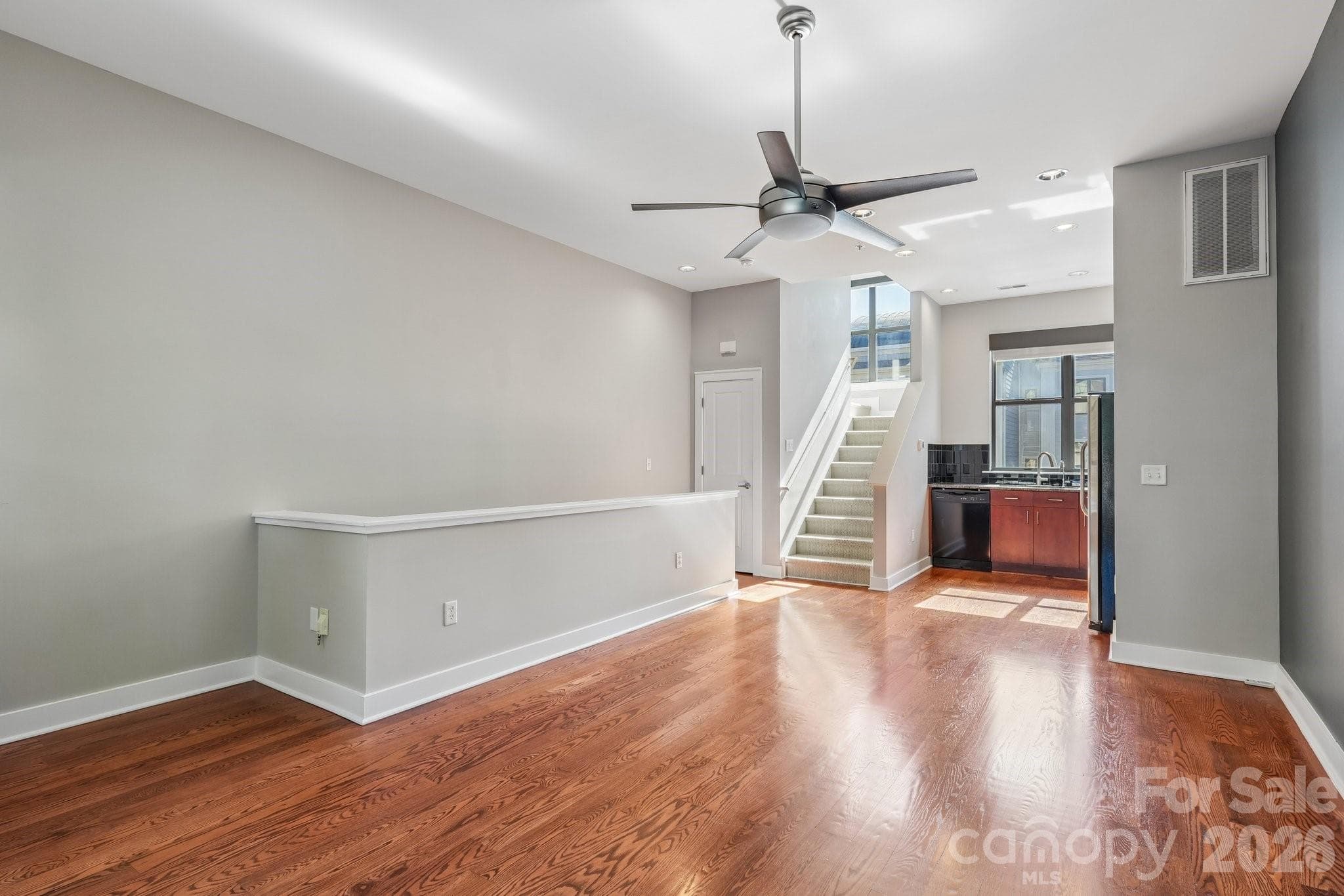 Condominium at 664 Garden District Drive, Charlotte, photo 8 of 47