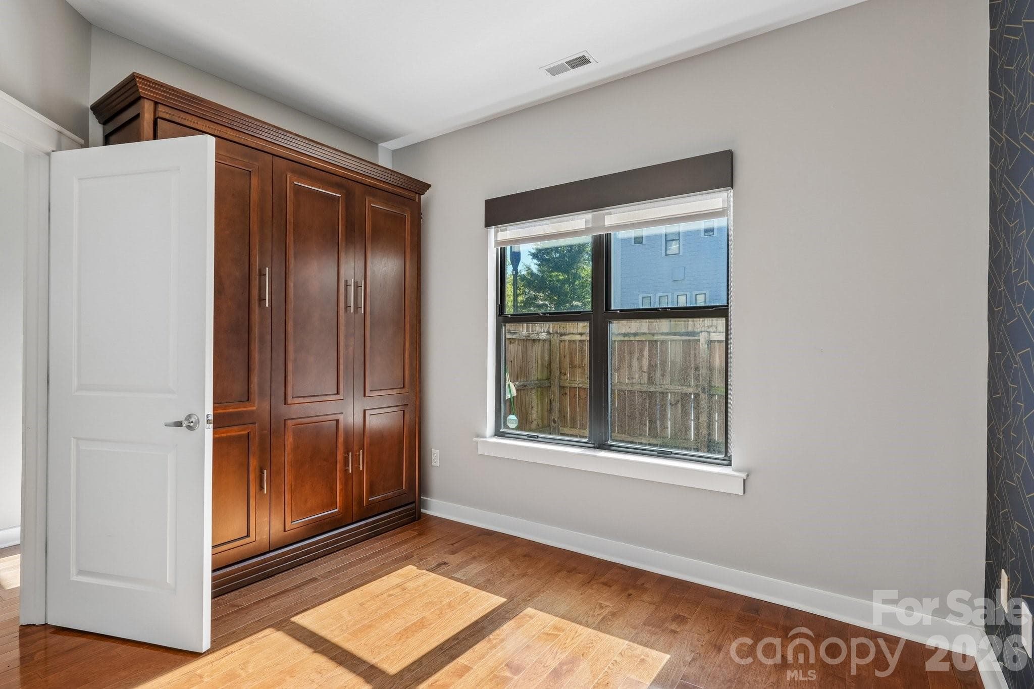 Condominium at 664 Garden District Drive, Charlotte, photo 17 of 47