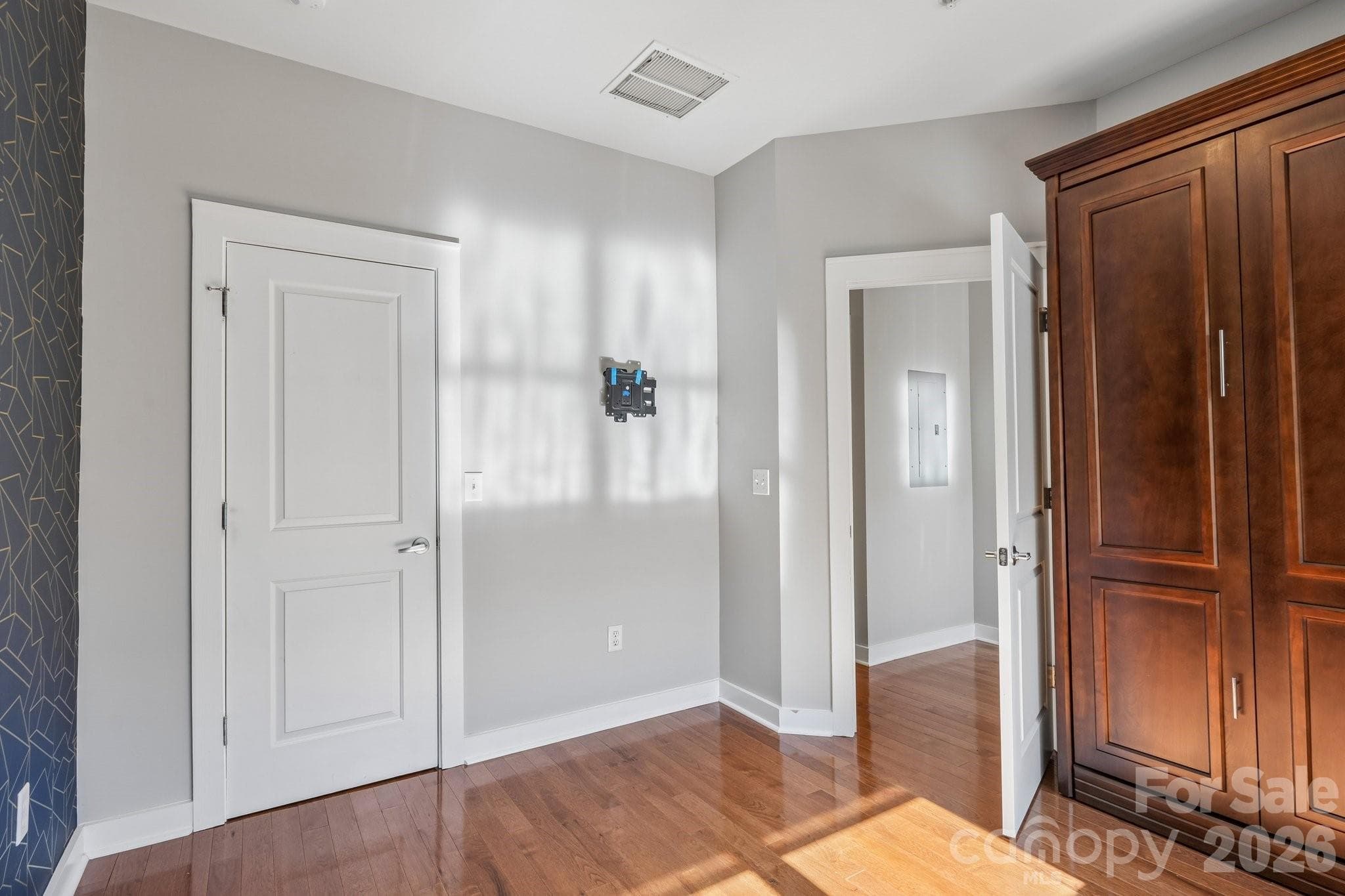 Condominium at 664 Garden District Drive, Charlotte, photo 18 of 47
