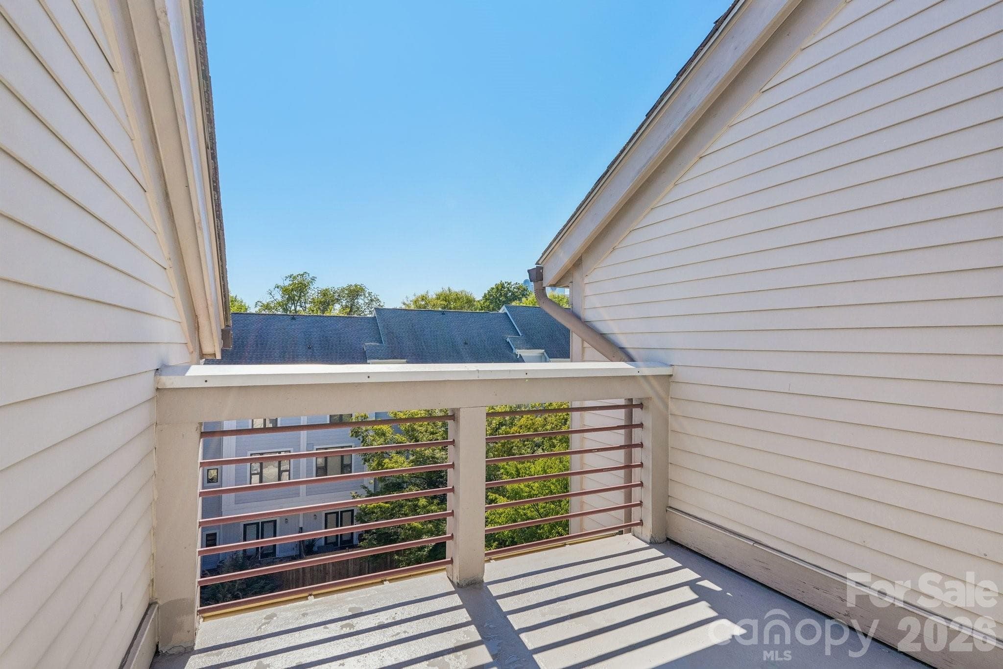Condominium at 664 Garden District Drive, Charlotte, photo 35 of 47