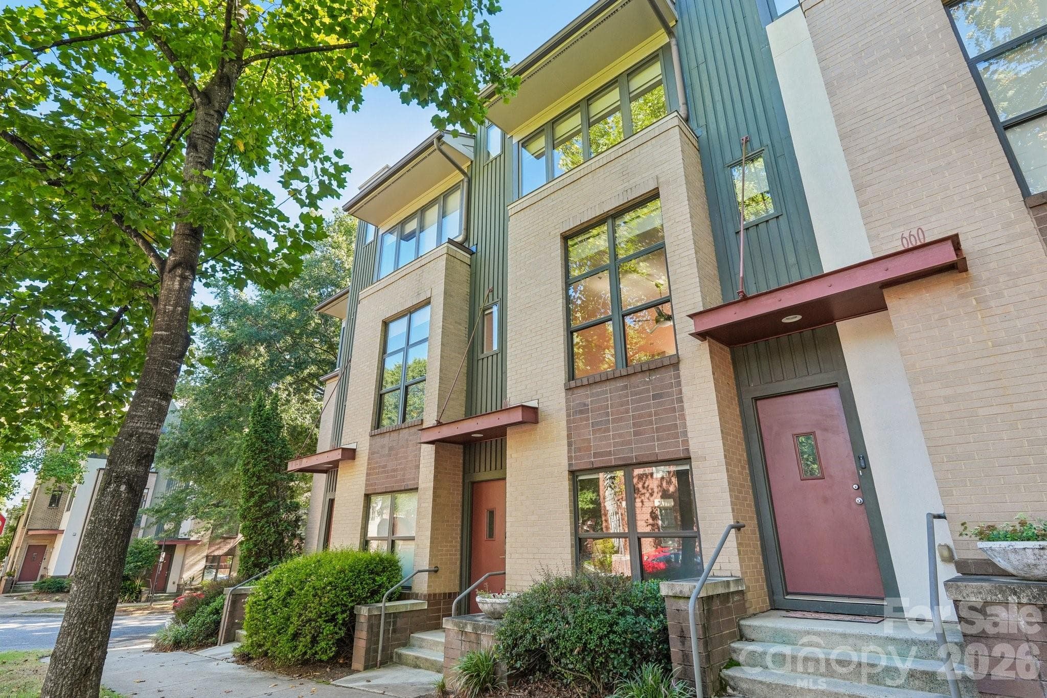 Condominium at 664 Garden District Drive, Charlotte, photo 47 of 47