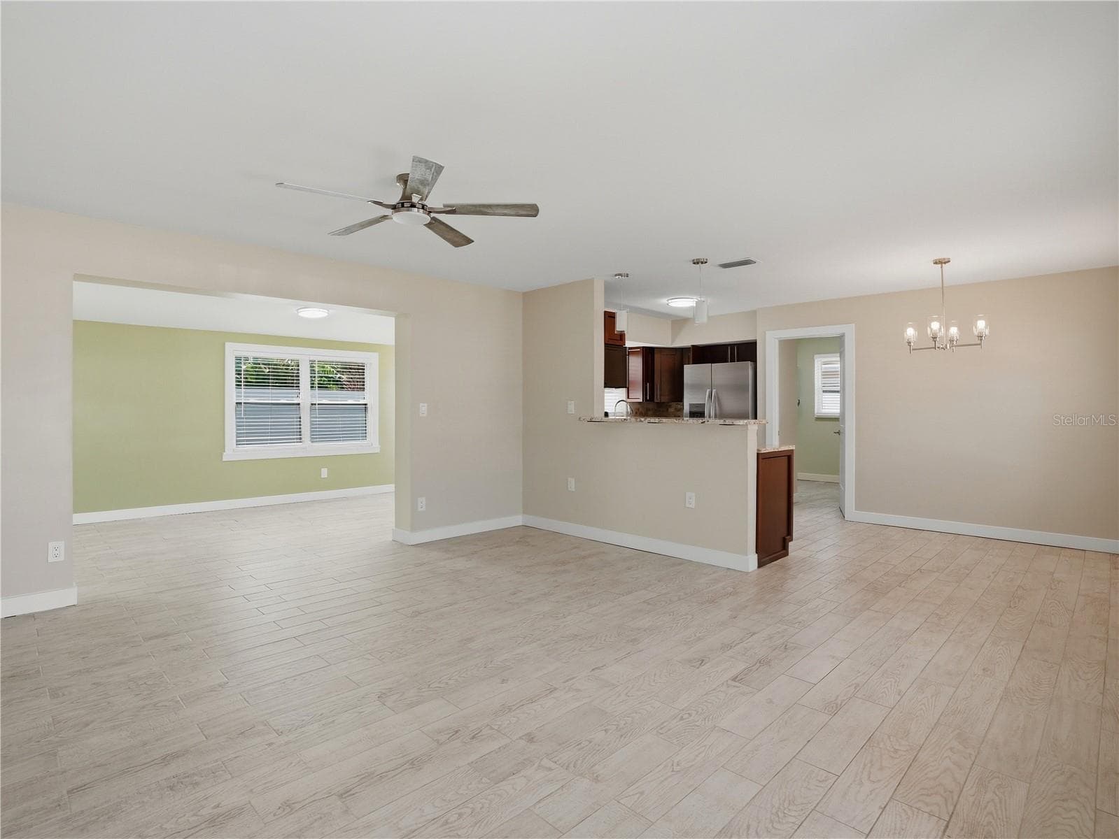 Single Family Residence at 6150 31ST AVE N, ST PETERSBURG, photo 5 of 37