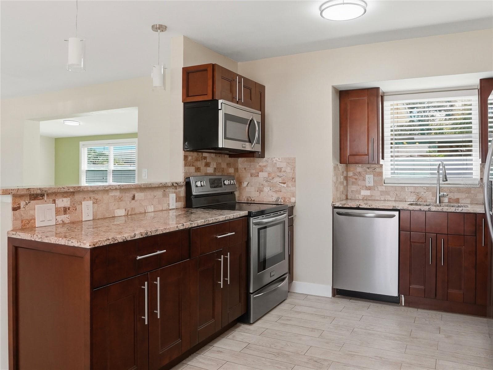 Single Family Residence at 6150 31ST AVE N, ST PETERSBURG, photo 10 of 37