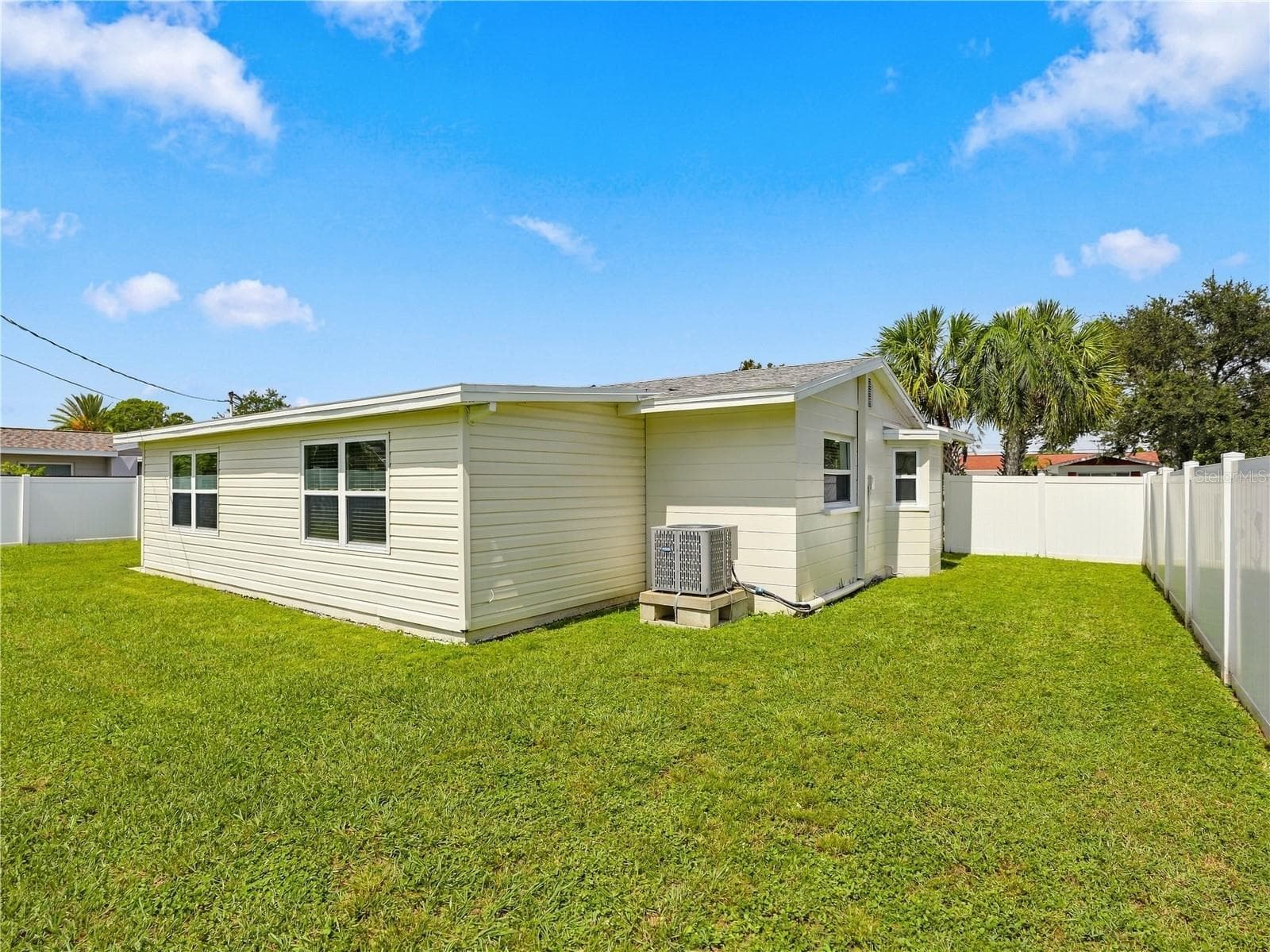 Single Family Residence at 6150 31ST AVE N, ST PETERSBURG, photo 28 of 37