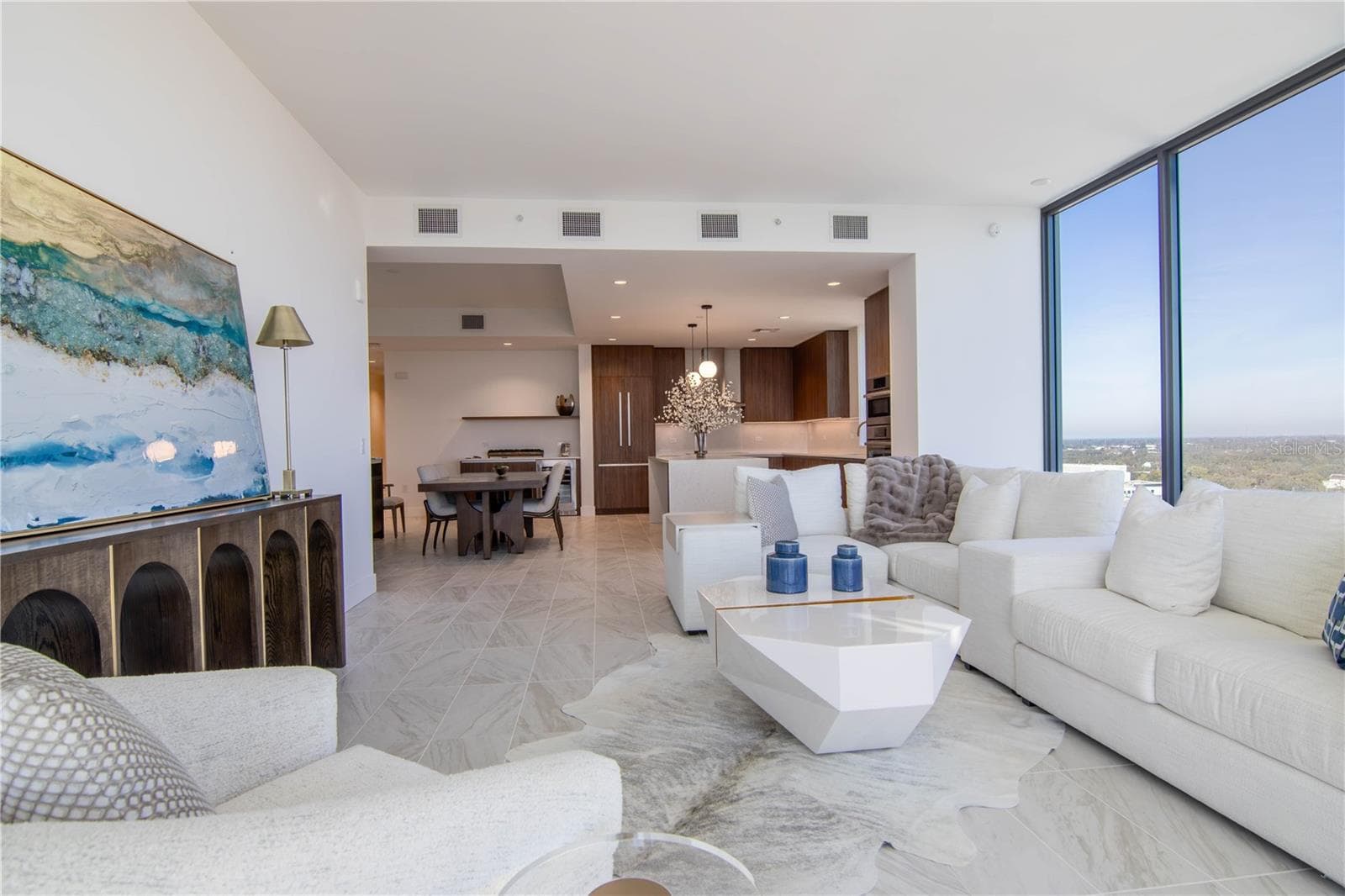 Condominium at 777 3RD AVE N #1503, ST PETERSBURG, photo 7 of 29