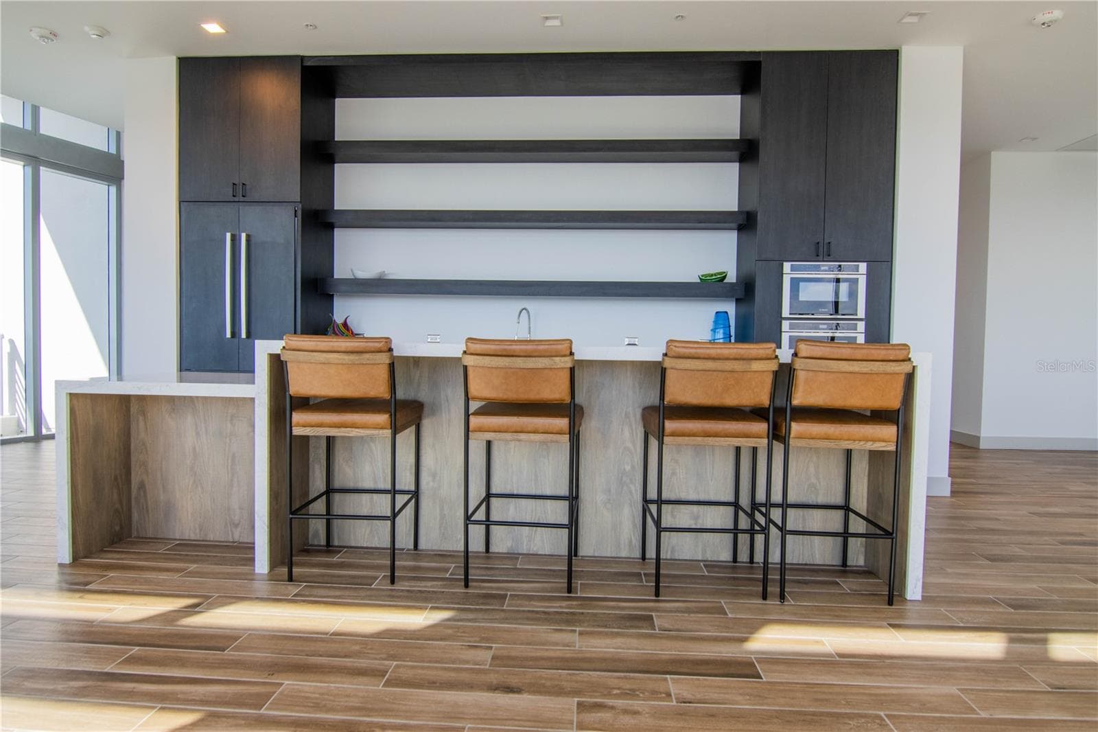 Condominium at 777 3RD AVE N #1503, ST PETERSBURG, photo 24 of 29
