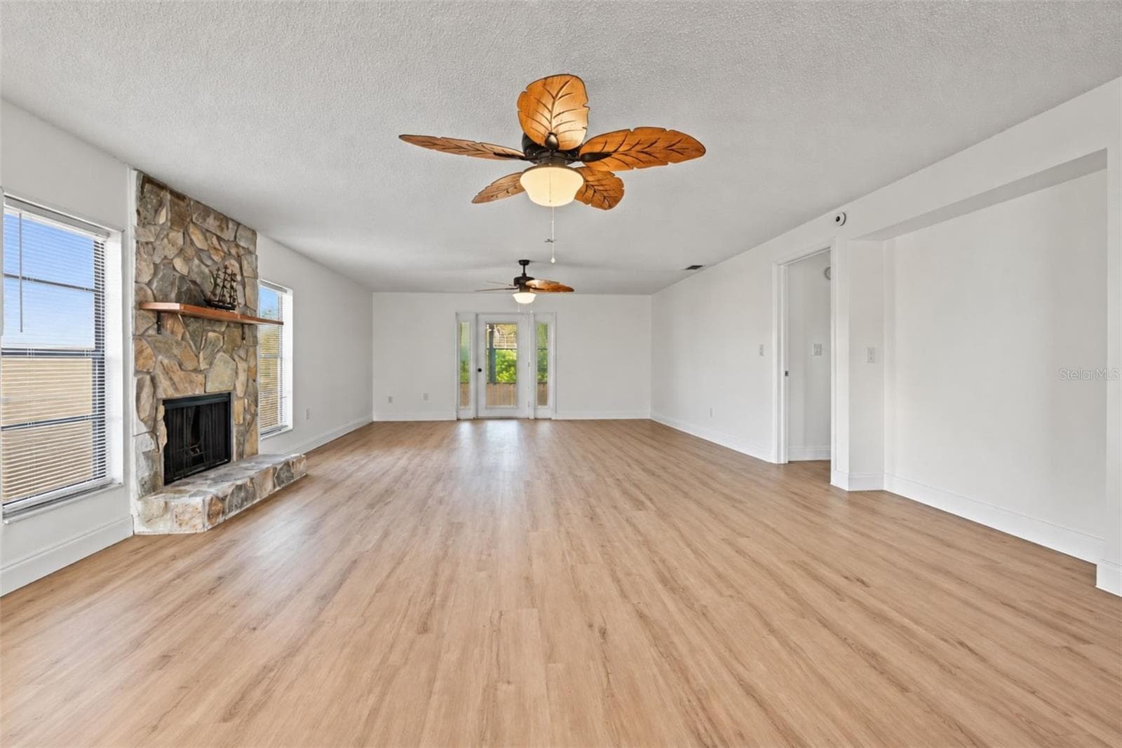 Condominium at 9930 EAGLES POINT CIR #1, PORT RICHEY, photo 15 of 81