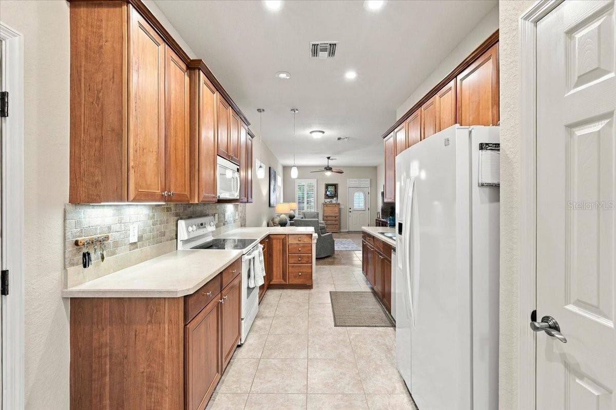 Single Family Residence at 396 CRUISERS DR, POLK CITY, photo 13 of 44