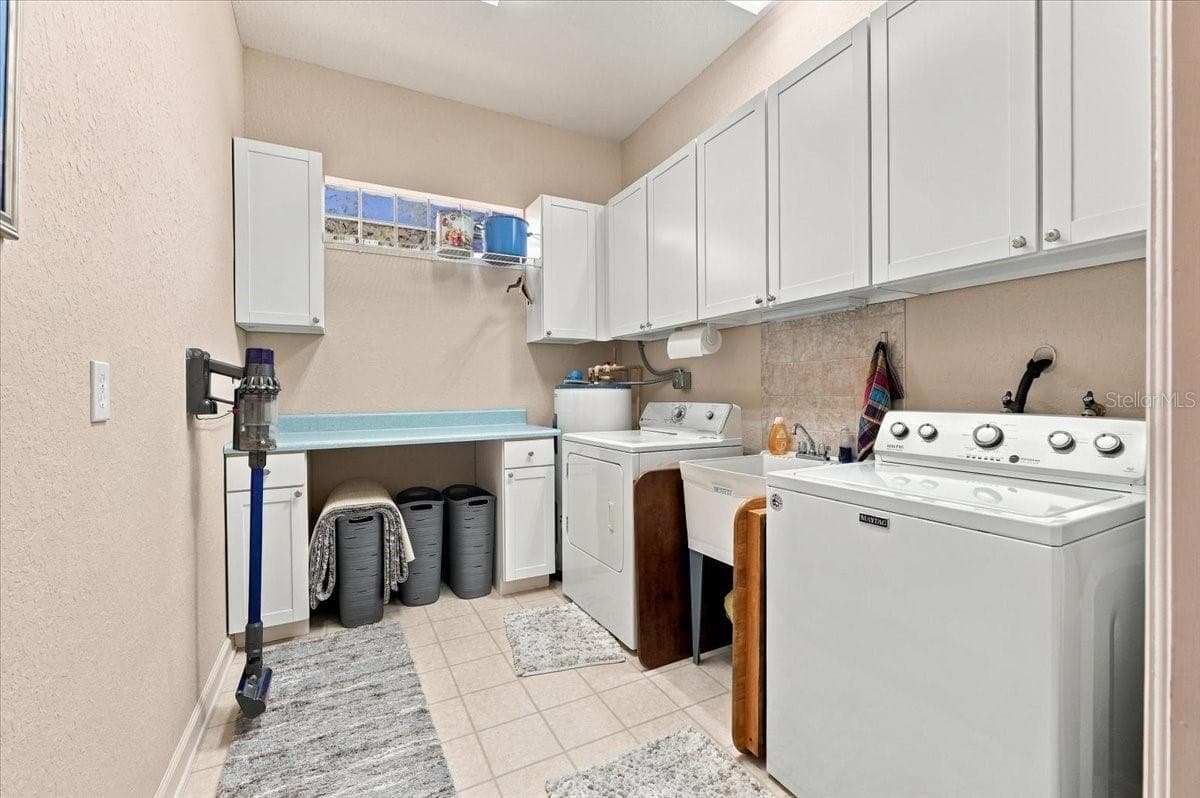 Single Family Residence at 396 CRUISERS DR, POLK CITY, photo 31 of 44
