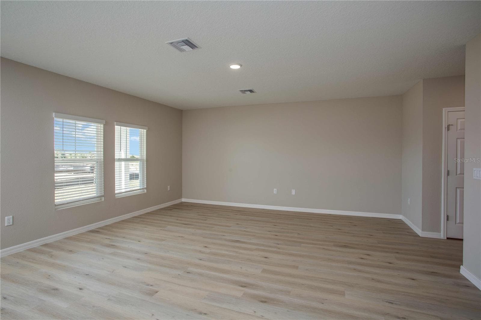 Single Family Residence at 2167 LAWSON WAY, ZEPHYRHILLS, photo 14 of 34