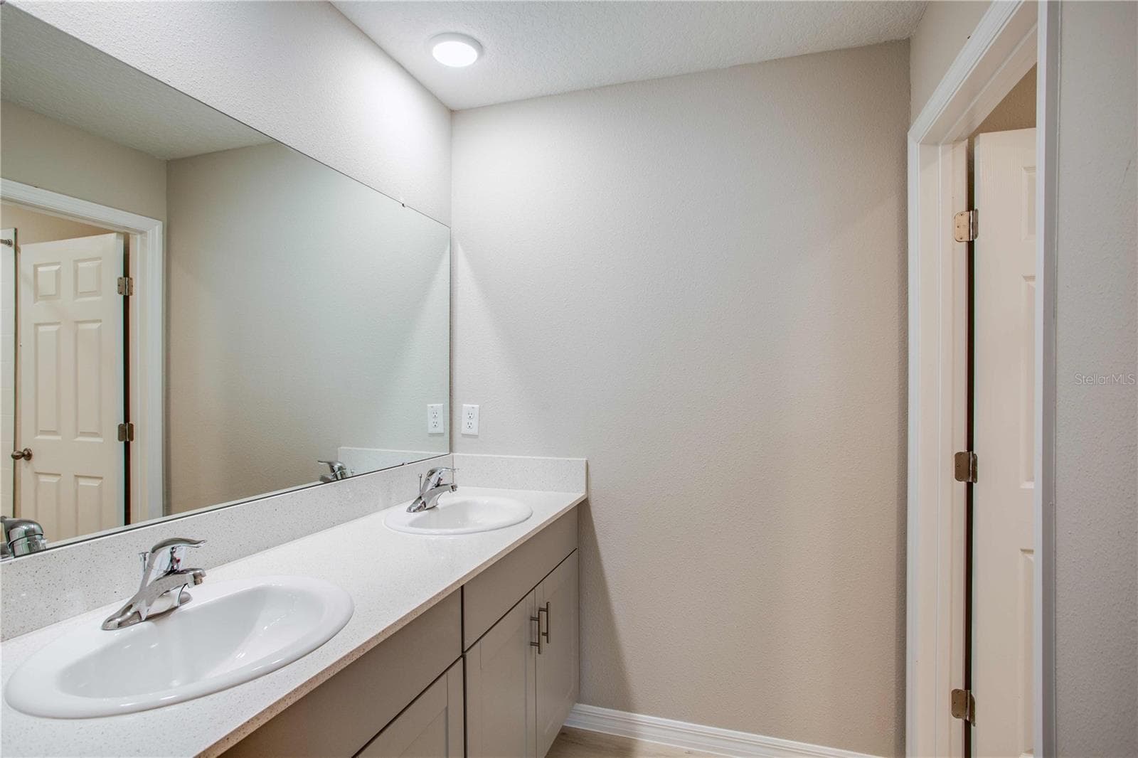 Single Family Residence at 2167 LAWSON WAY, ZEPHYRHILLS, photo 20 of 34