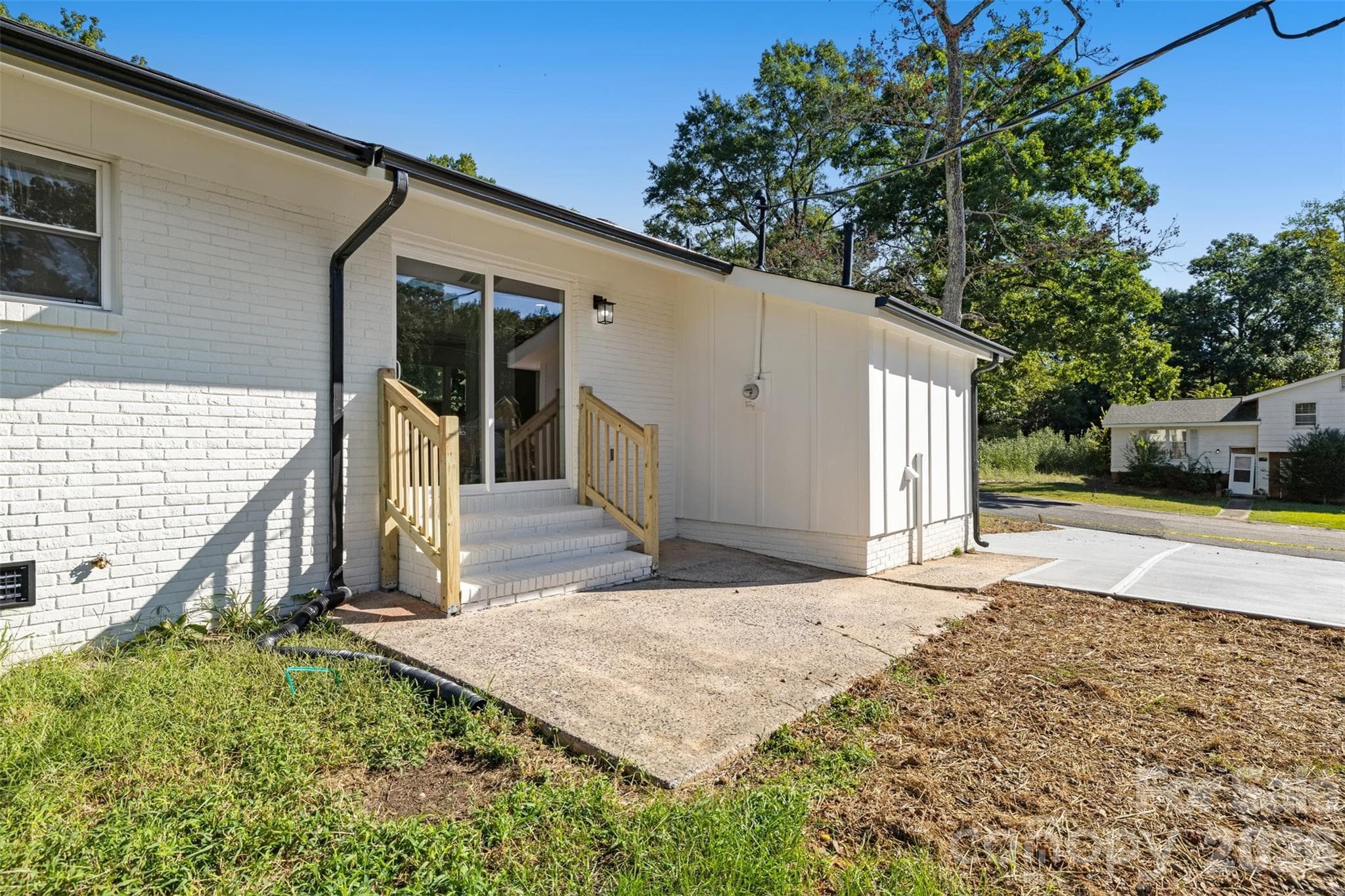 Single Family Residence at 5618 Snow White Lane, Charlotte, photo 21 of 25