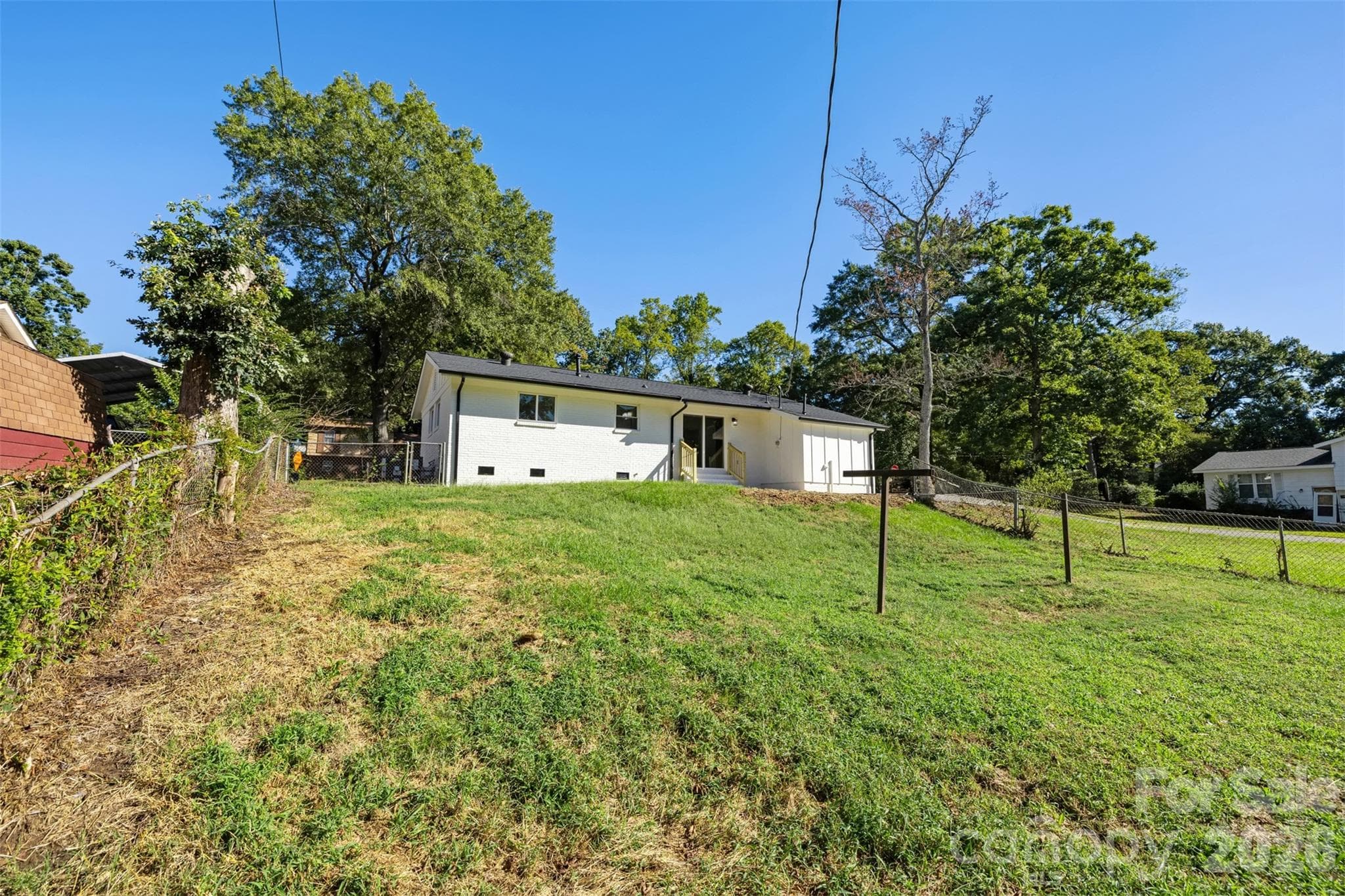 Single Family Residence at 5618 Snow White Lane, Charlotte, photo 23 of 25