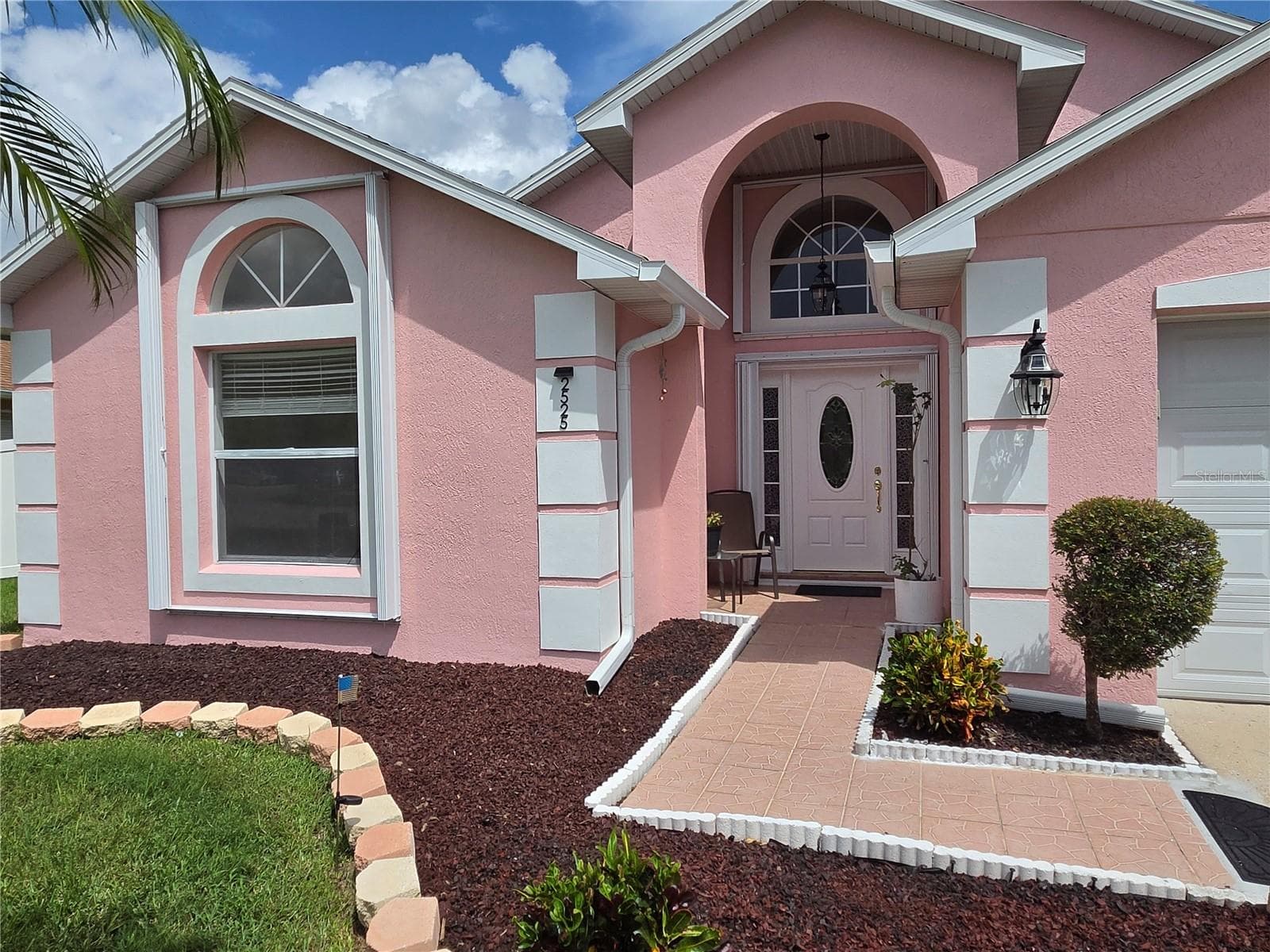 Single Family Residence at 2525 HIKERS CT, KISSIMMEE, photo 3 of 51